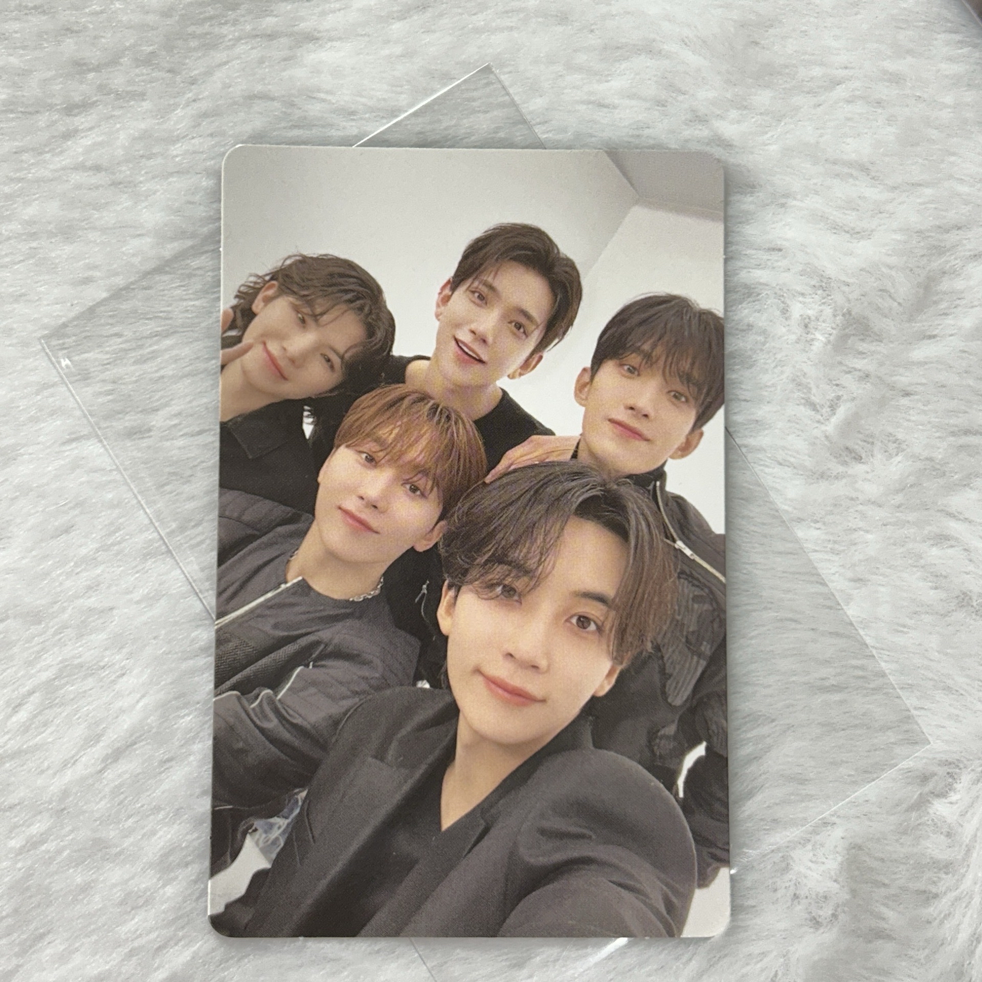 Seventeen 唱隊 團卡