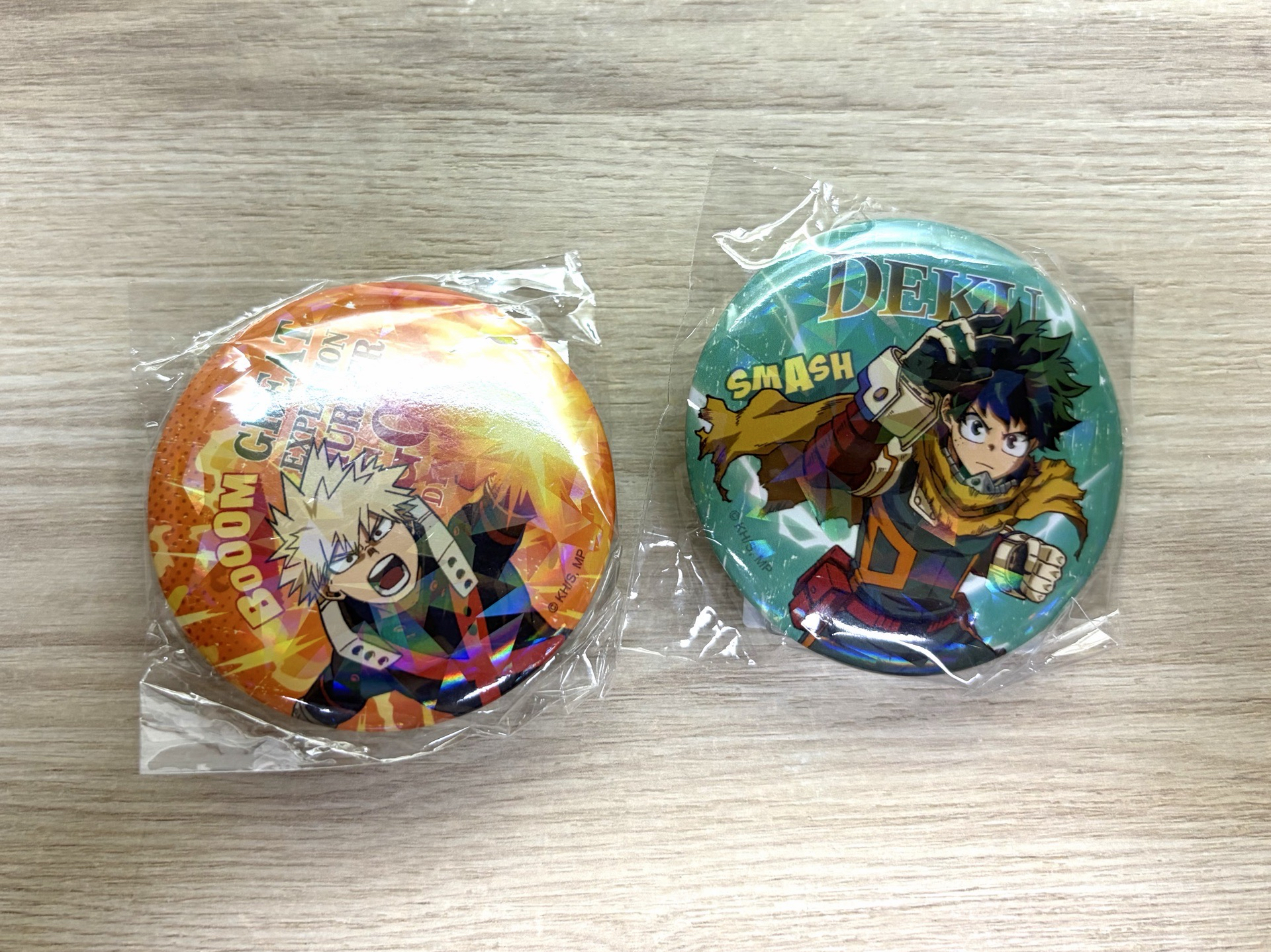 爆豪+綠谷快閃店徽章