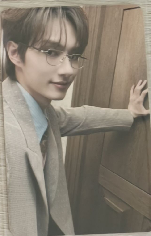 mini 12 克拉盤俊(壁咚俊)