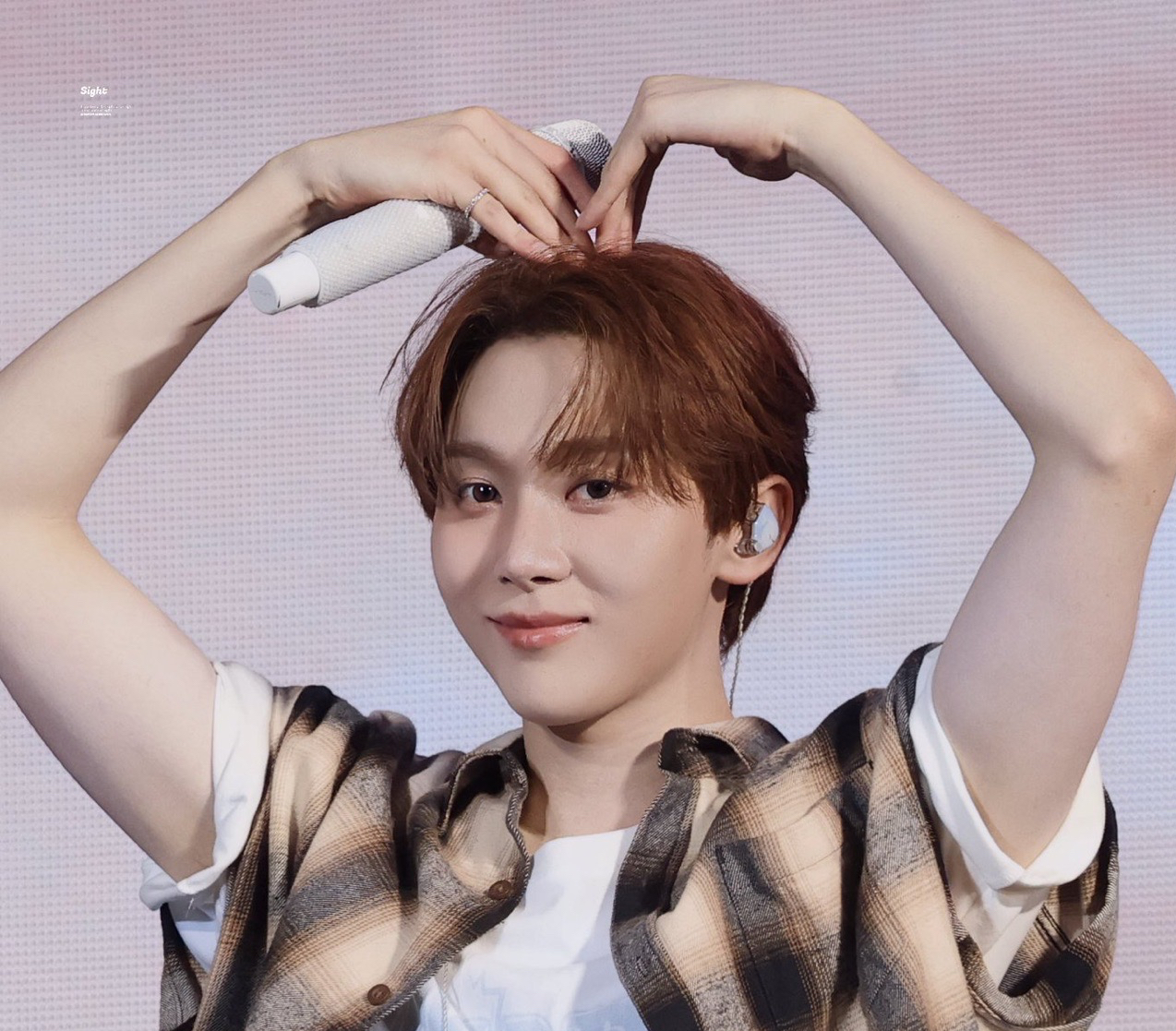 Seventeen Boo 夫勝寬 小卡