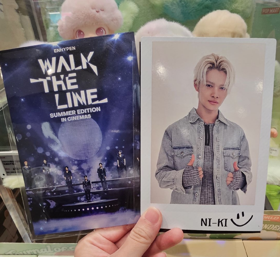 Enhypen Niki 西村力 電影卡+明信片共二張