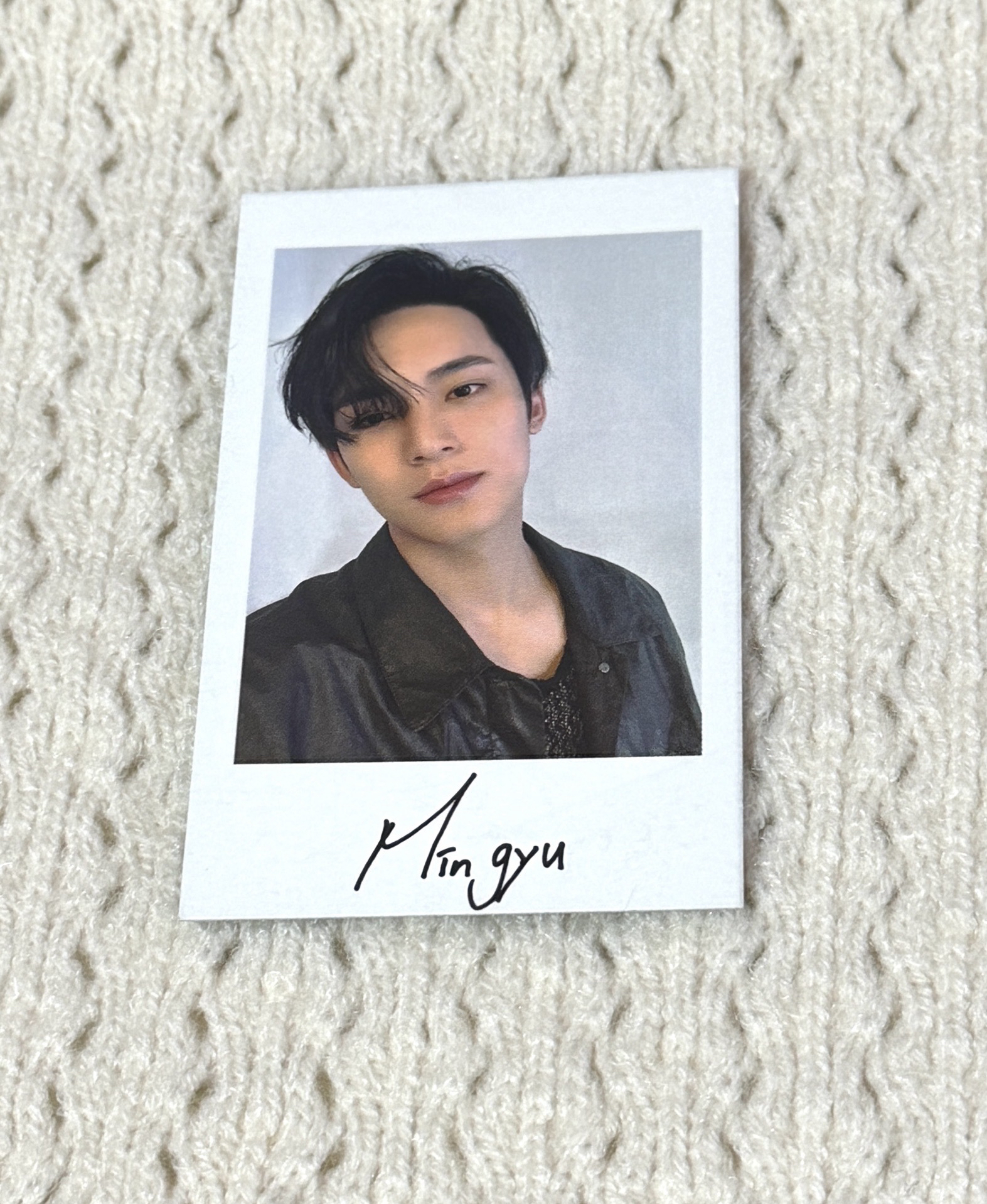 日巡 珉奎 拍立得