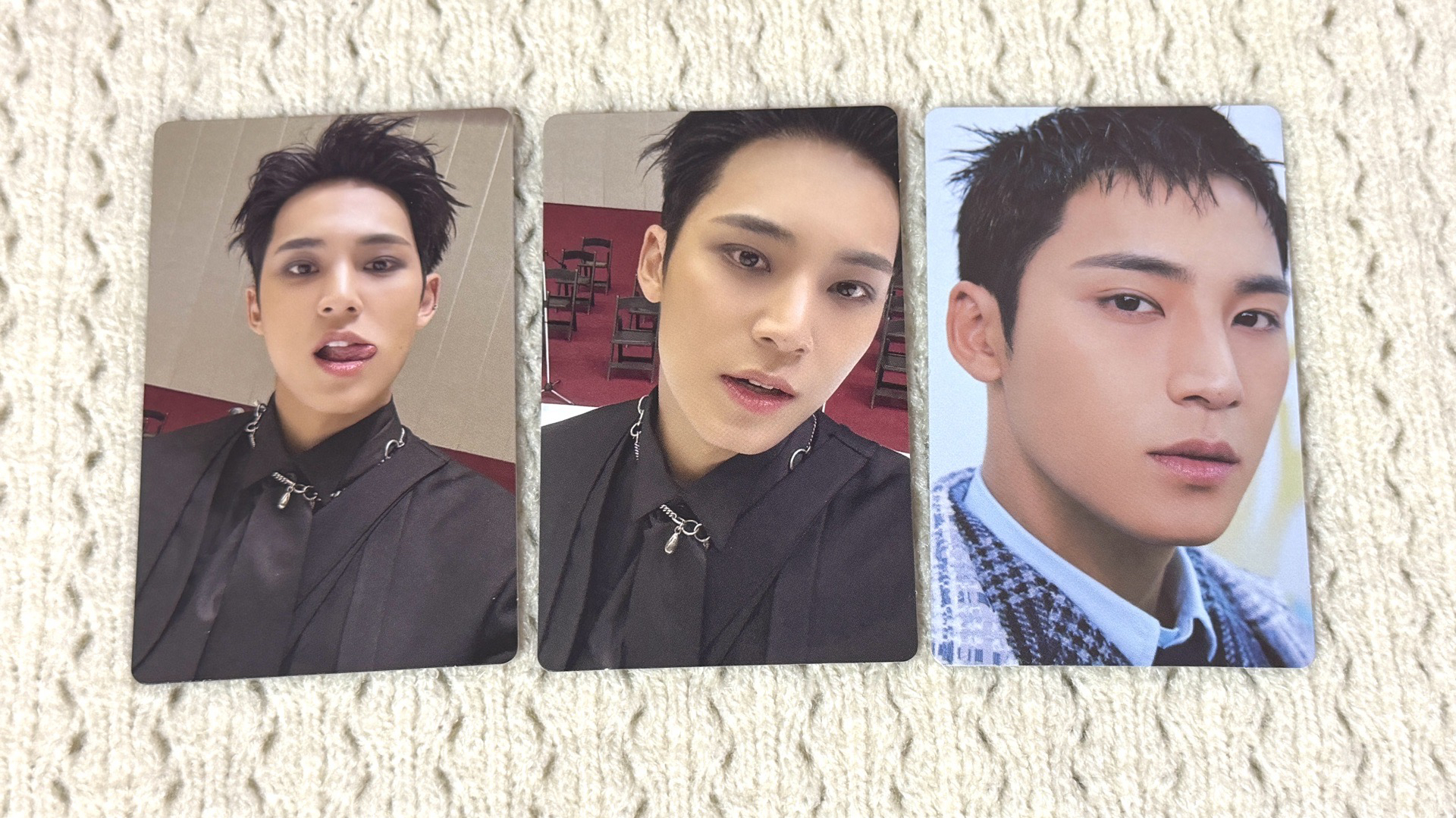 金珉奎 RIGH HERE 電子專