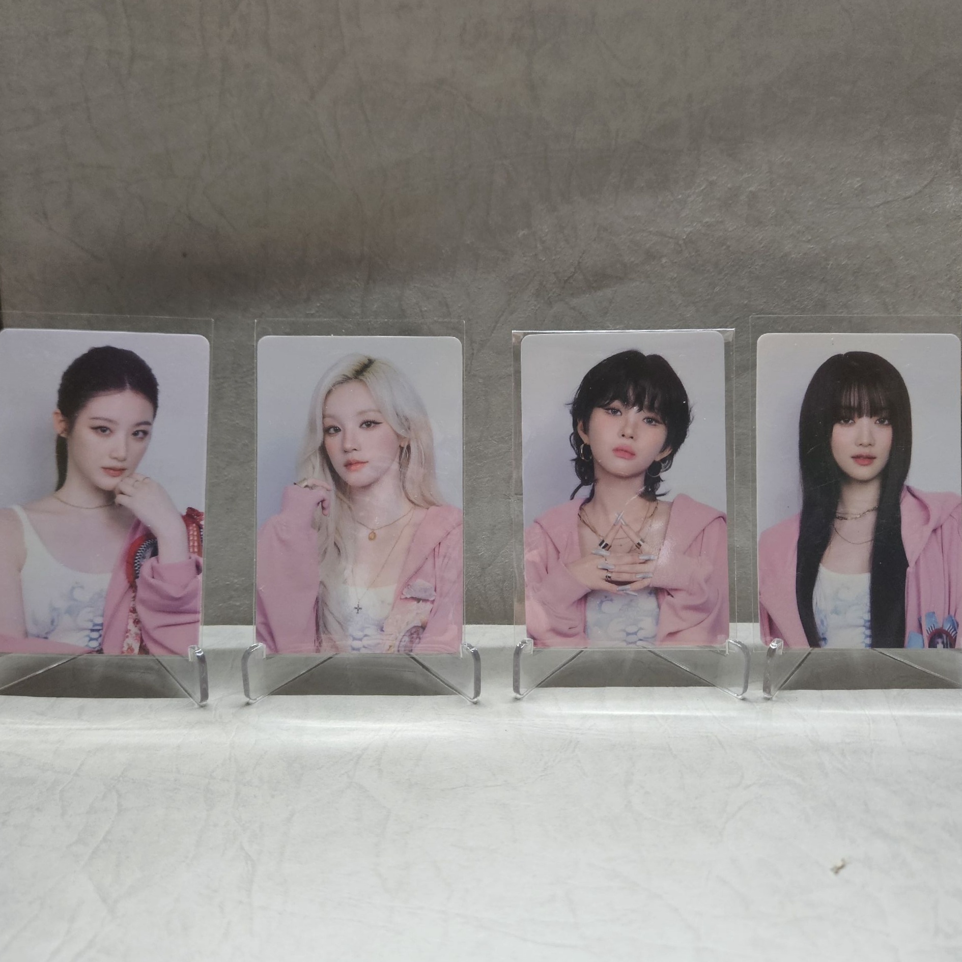 🟢i-dle 2025 LA kcon 相框小卡
