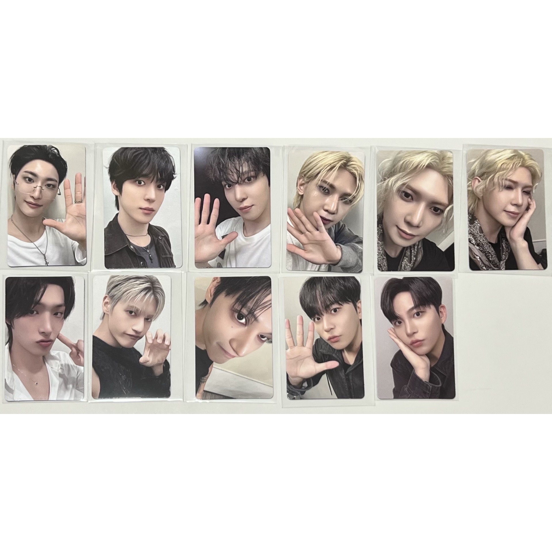 ATEEZ-8Room卡包(ver.B藍色卡背)