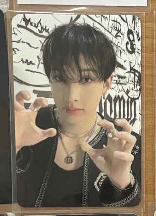 世巡貓爪滿額卡