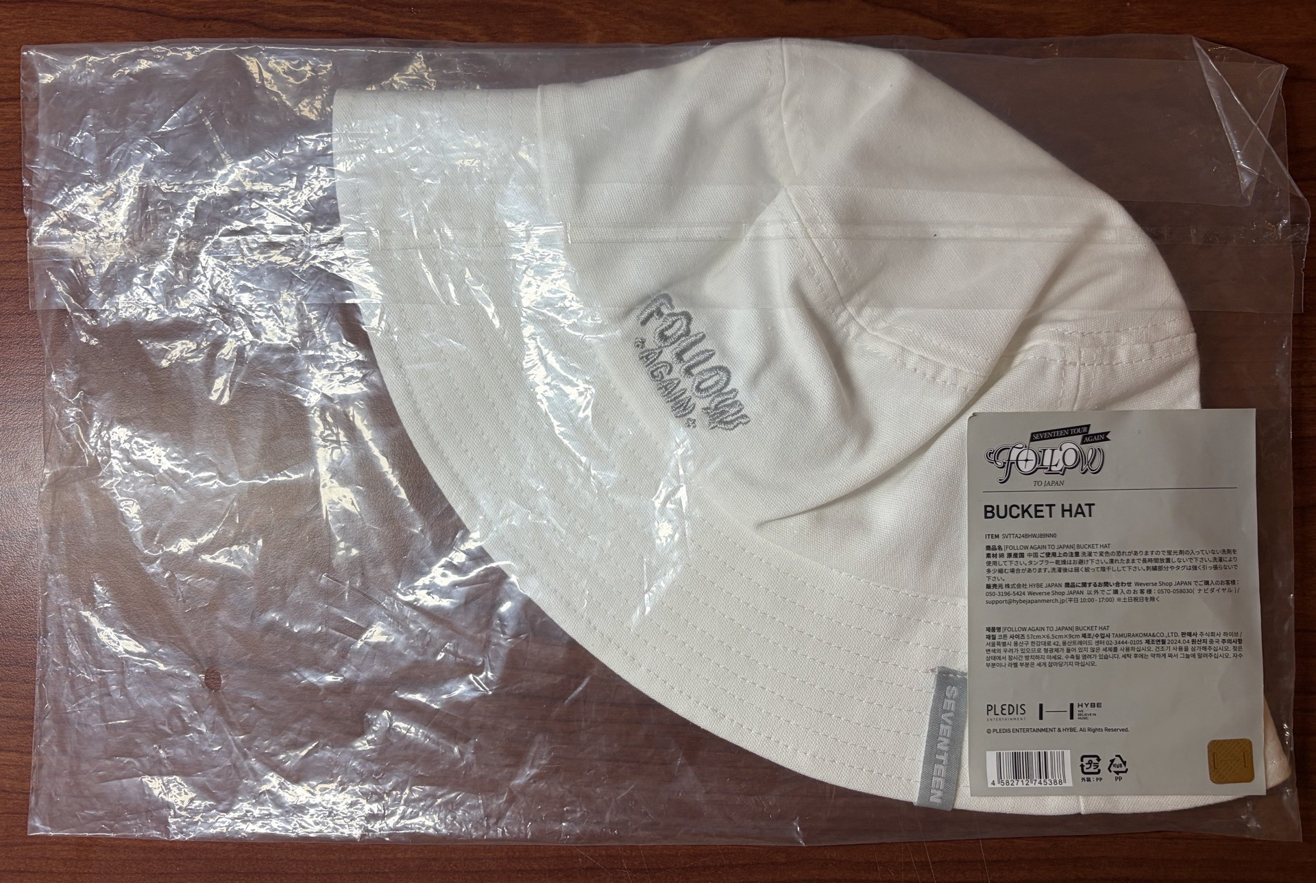 Follow again to Japan 帽子