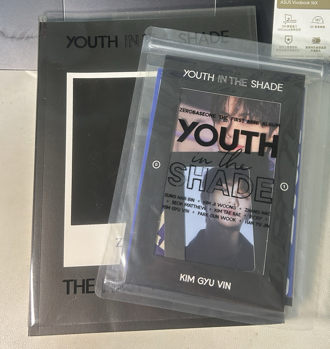 zb1迷一黑版全專 金奎彬