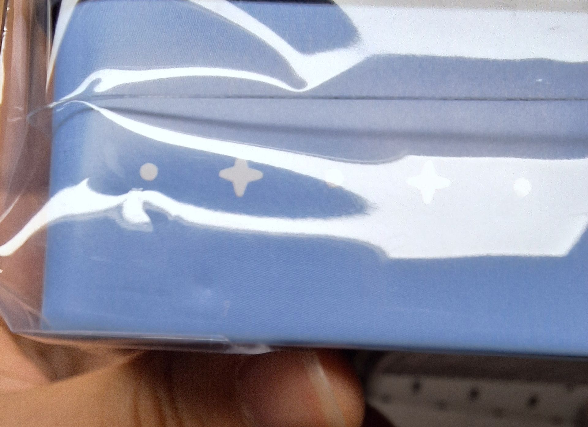 *旻鐵盒（無小卡/有損）