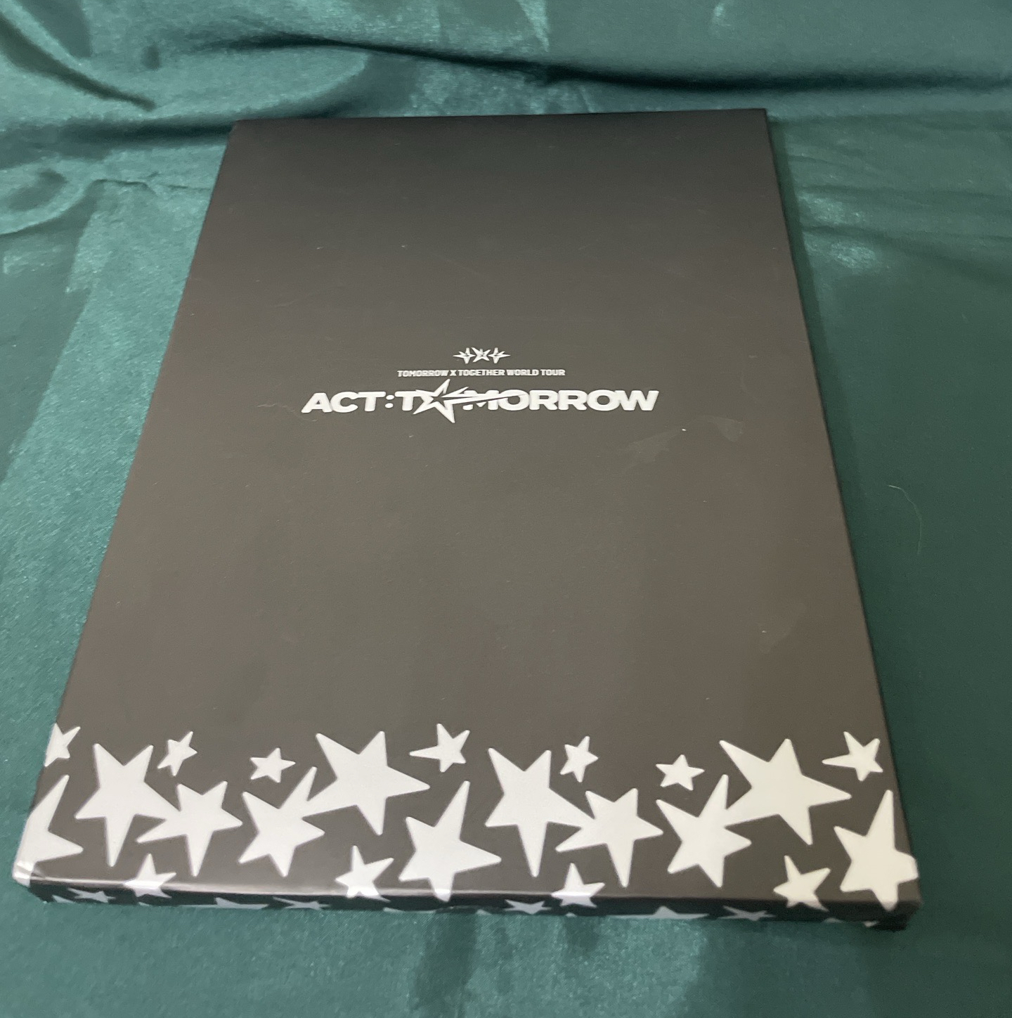 銅板價起標～TXT 25巡迴迷你寫真書