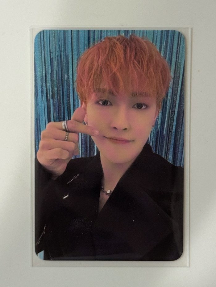 WORK快閃店橘髮中