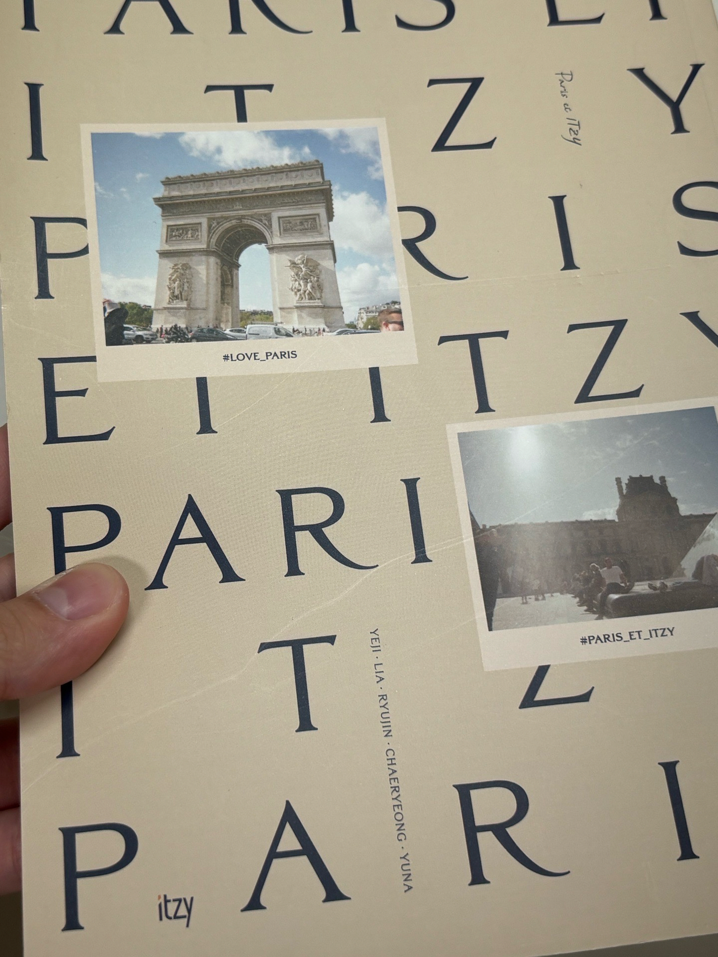 巴黎寫真｜多處刮痕