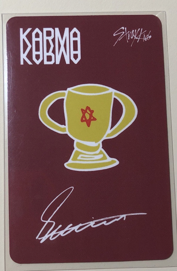 你沒有稱讚小狗畫的獎盃所以小狗奧嘟嘟