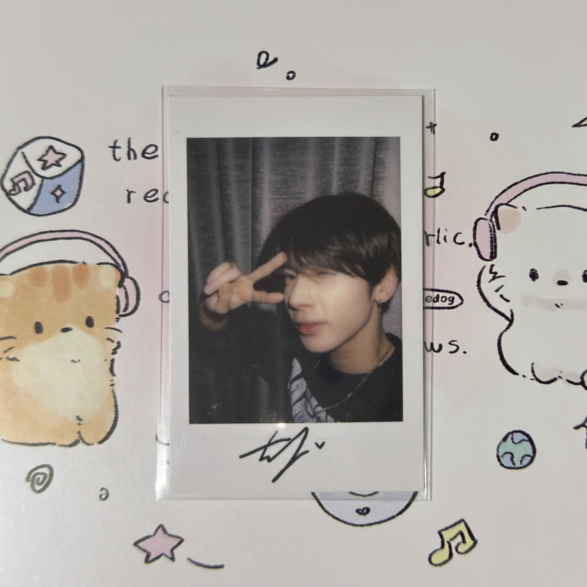 姜太顯元旦復刻拍立得