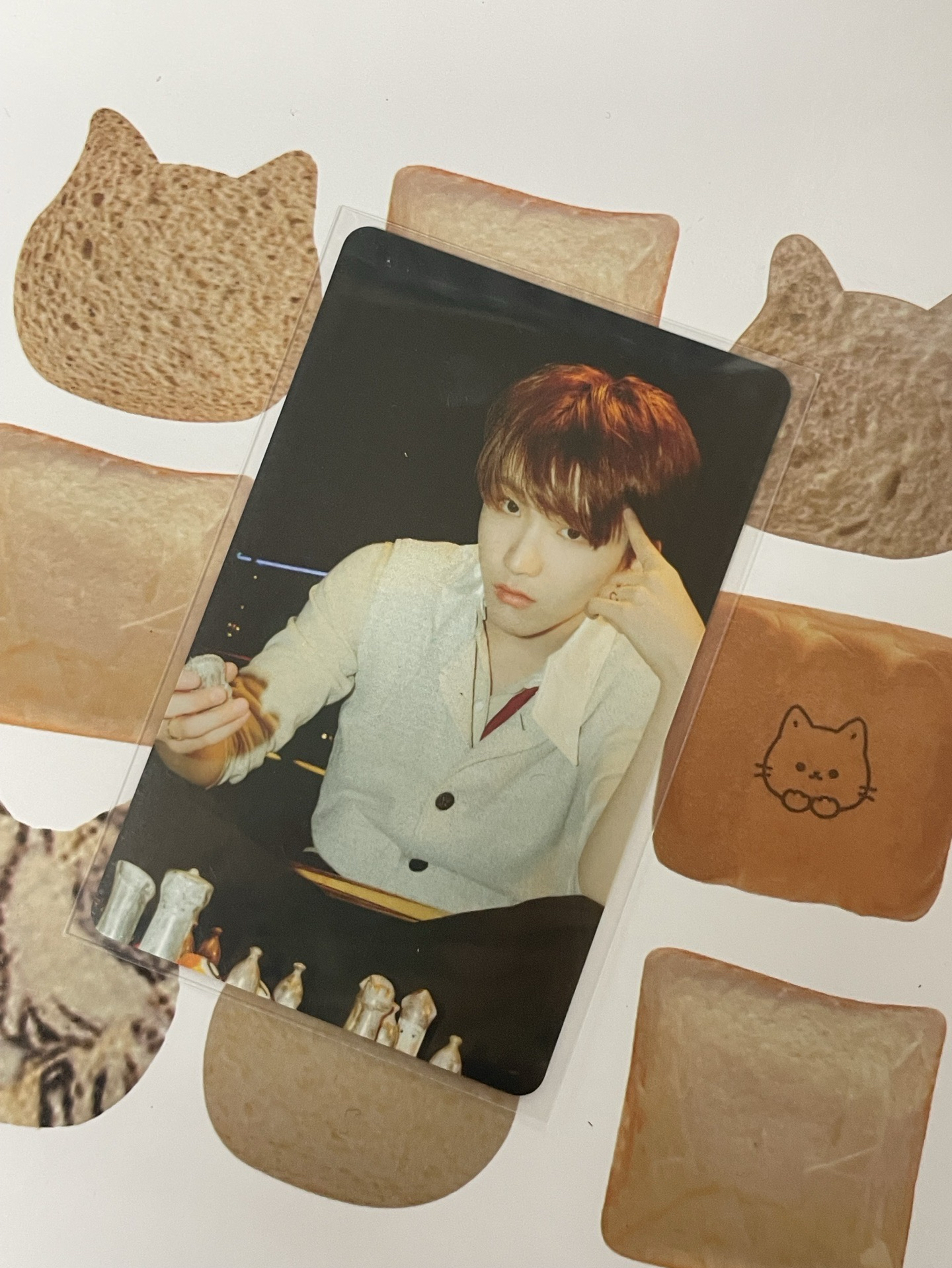 啊西⋯頭有點痛啊