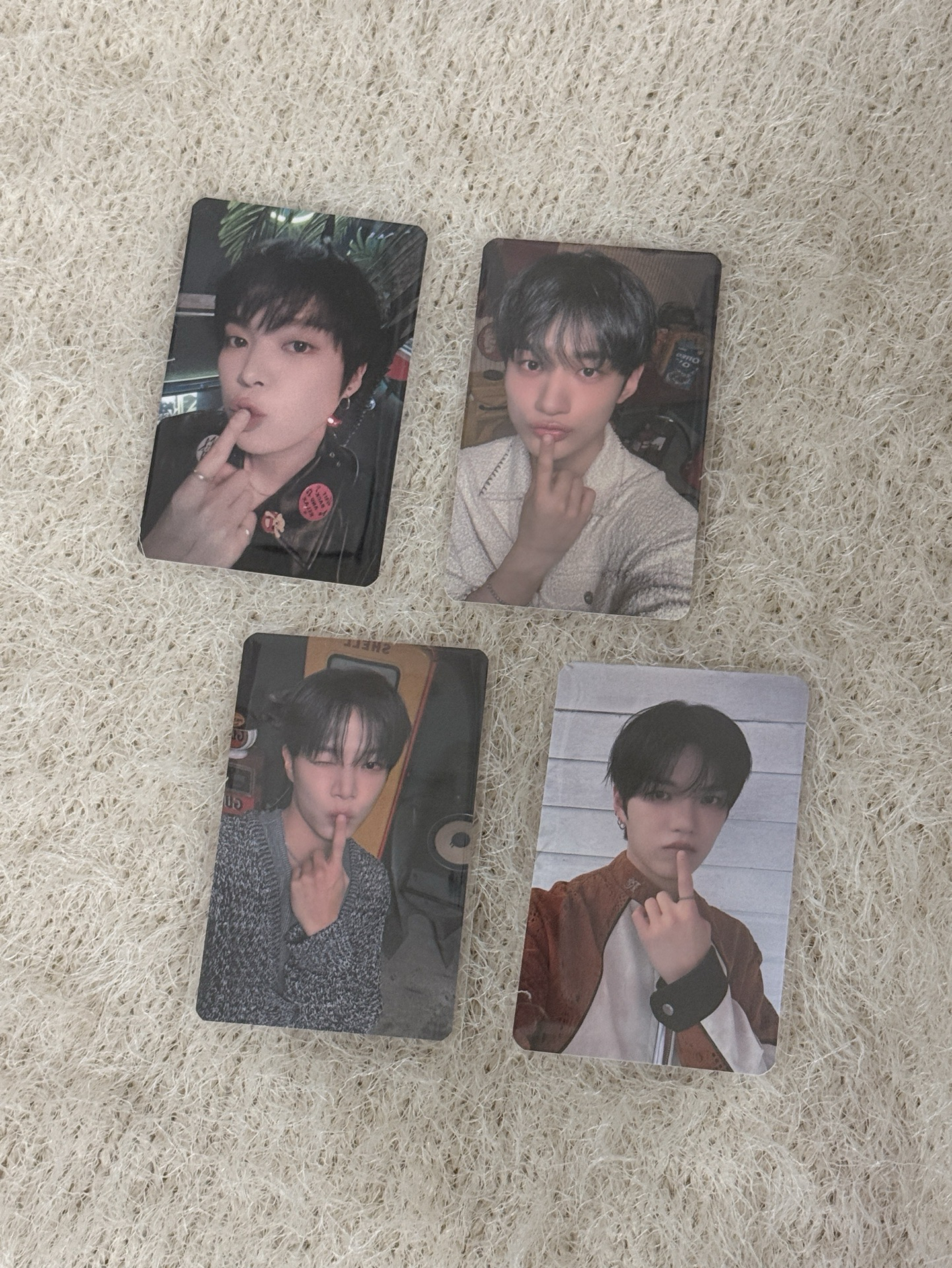 開除四名員工：😗👆高雄飯咪入場卡（啓賢/勇勝/東憲/延浩）中文卡背💖