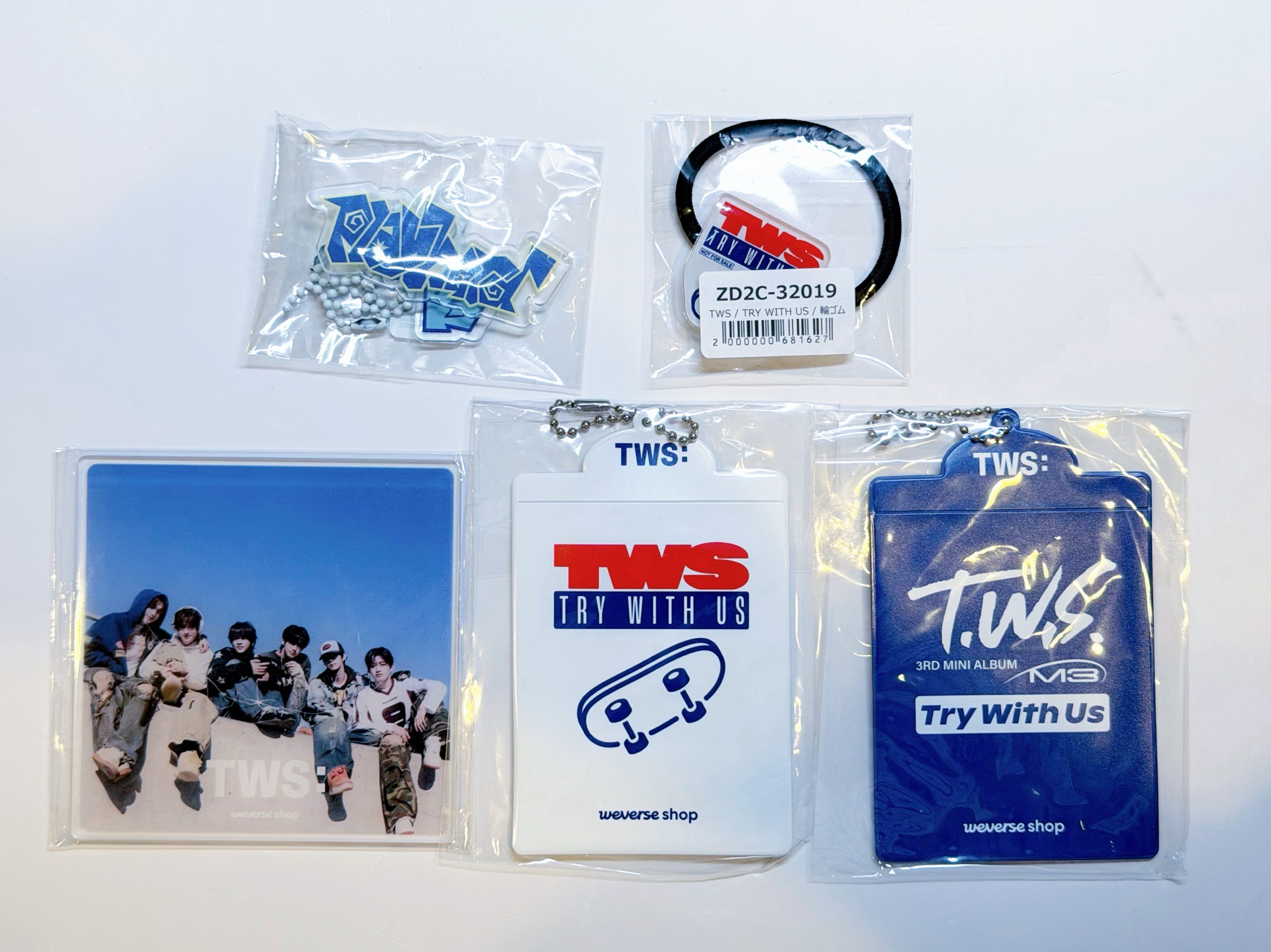 TWS 預購周邊 卡套 髮圈 吊飾 壓克力杯墊