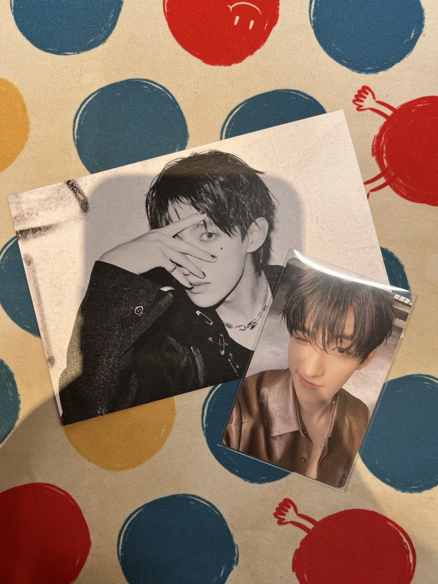 正規五黑膠小卡+明信片 俊八碩