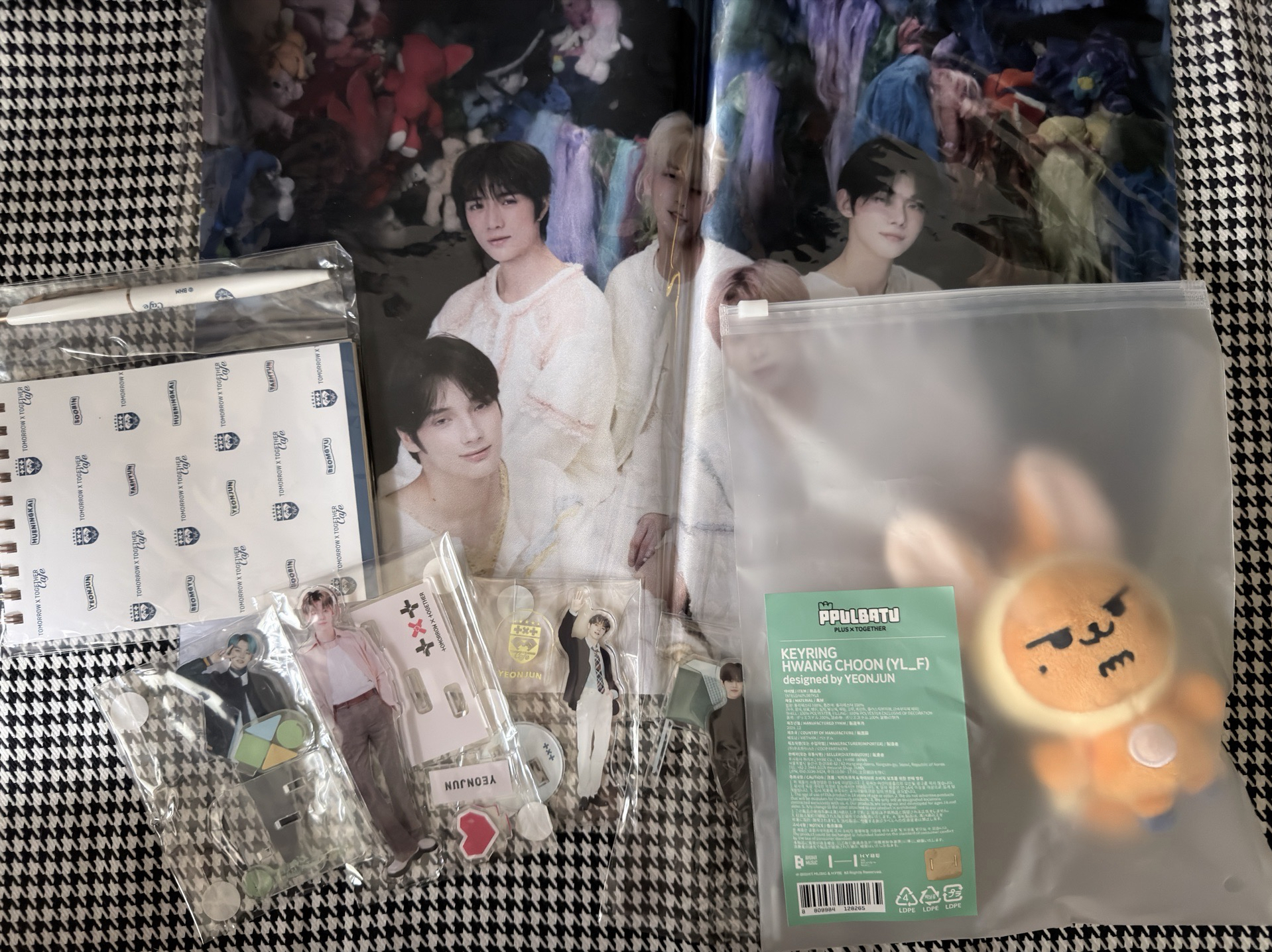 （現貨可當日寄出 整圖出）TXT 黃春 原皮 然竣 立牌 娃娃