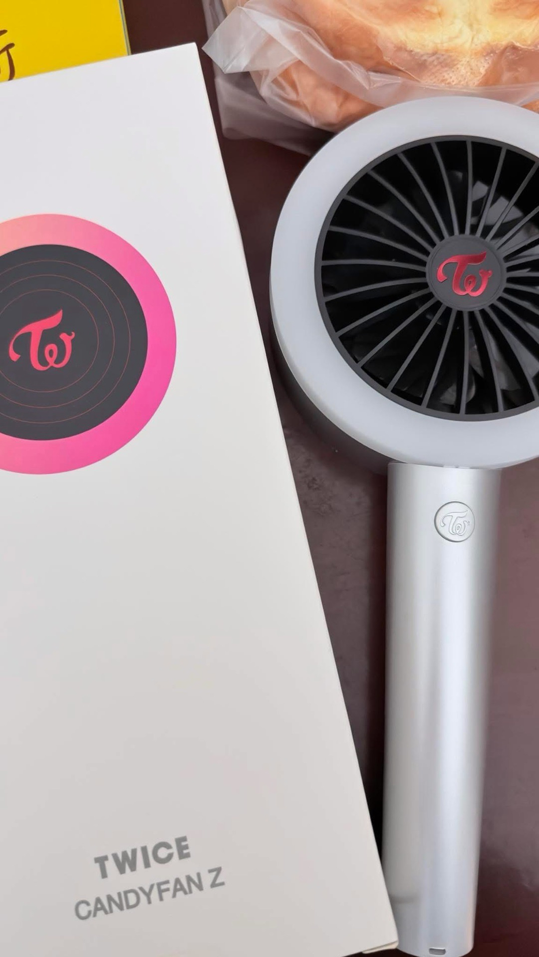 TWICE 風扇版手燈