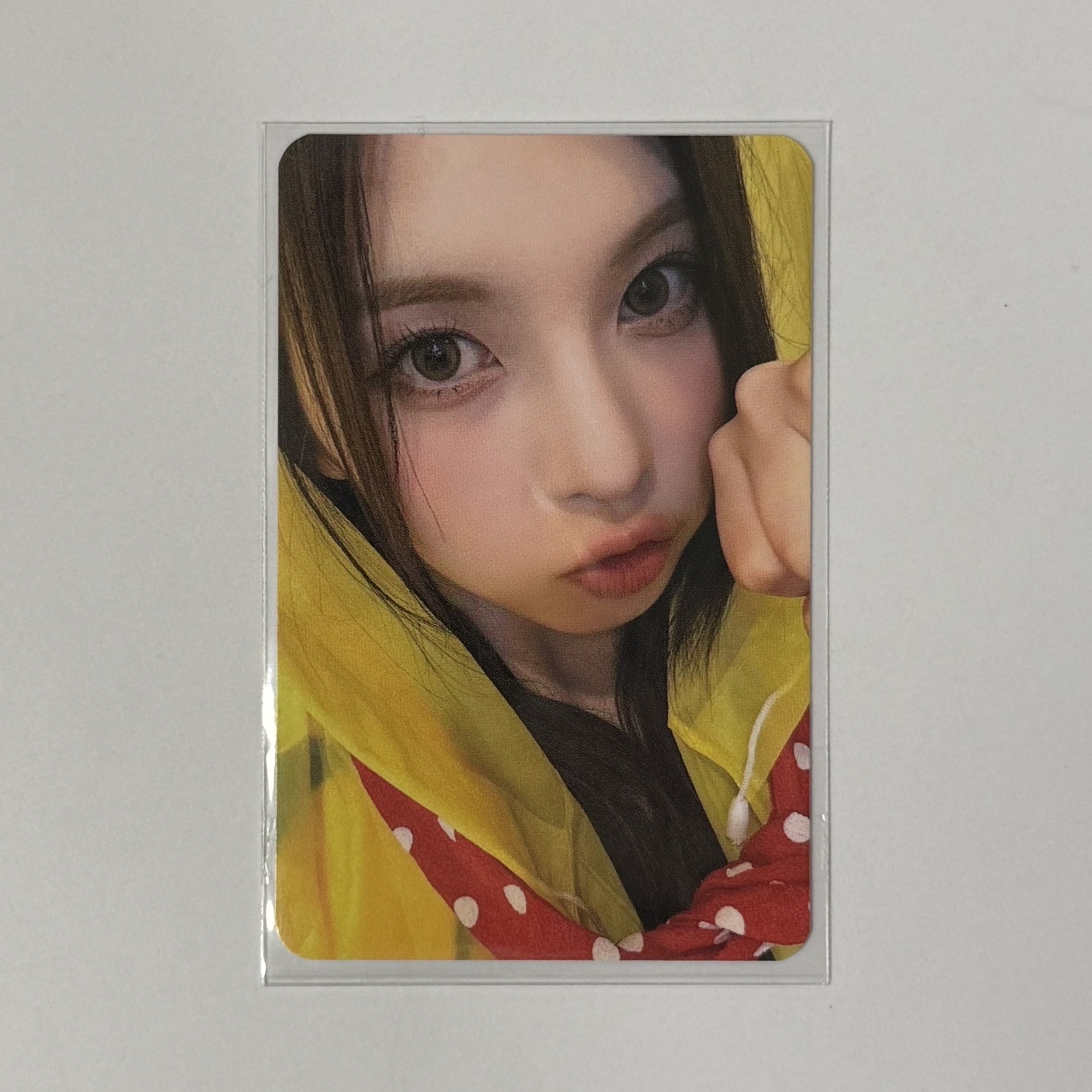 我都要穿那個 黃色的雨瘀