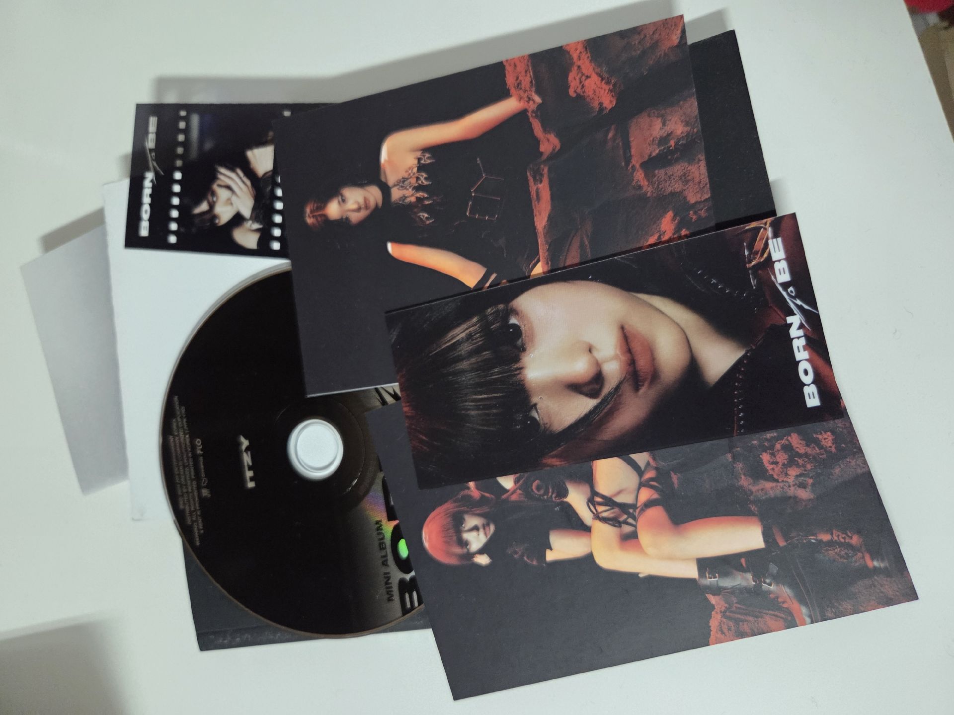 BORN TO BE 專輯 Standard ver.