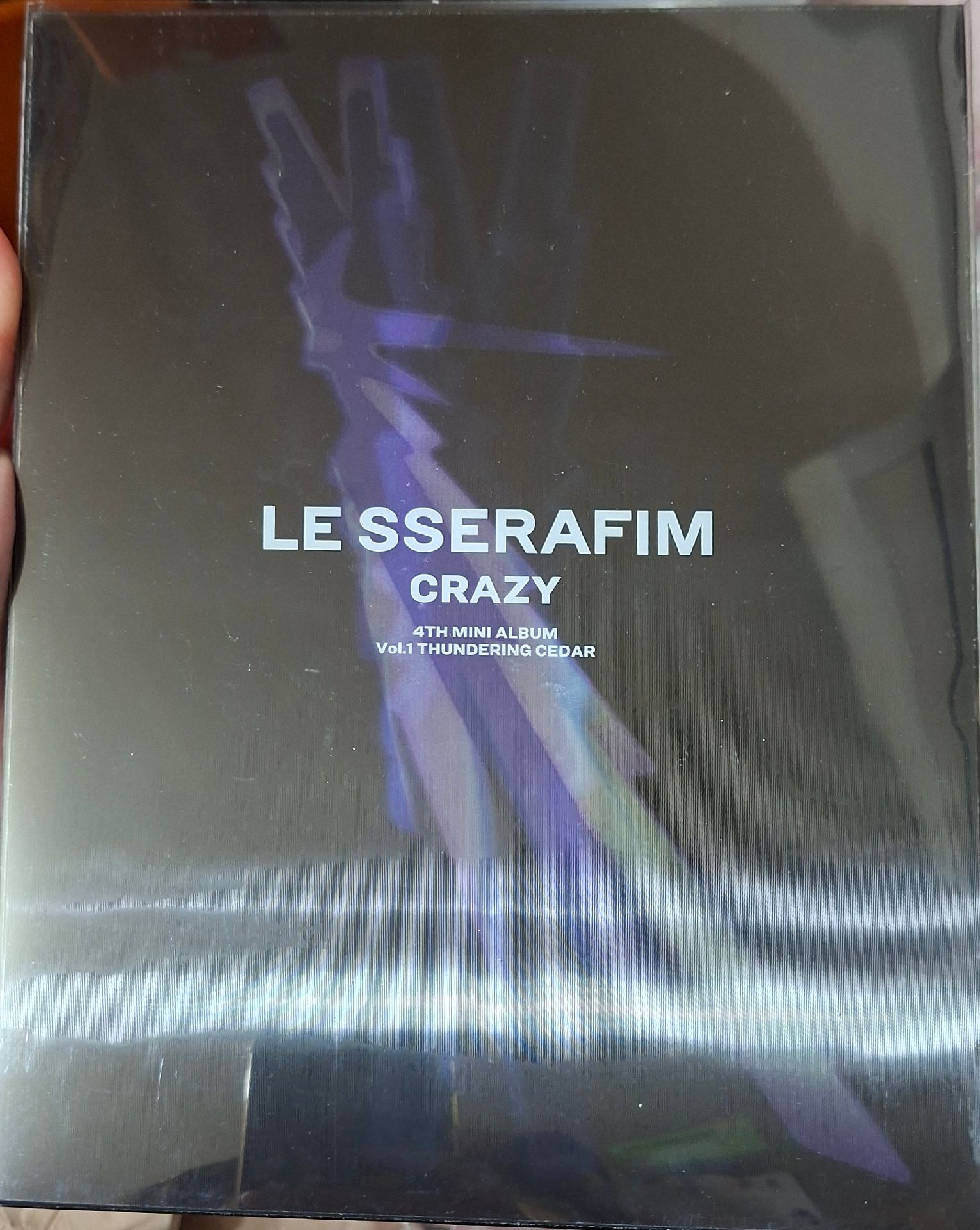 LE SSERAFIM CRAZY專輯