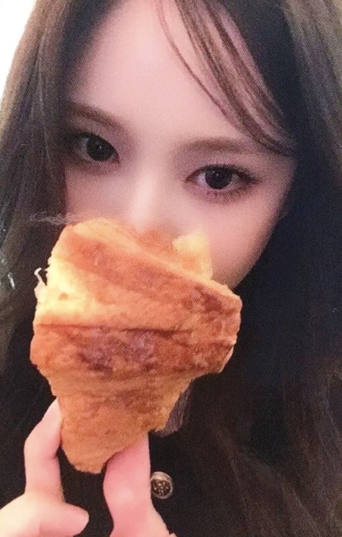 izna 玟 音銀MC打歌卡