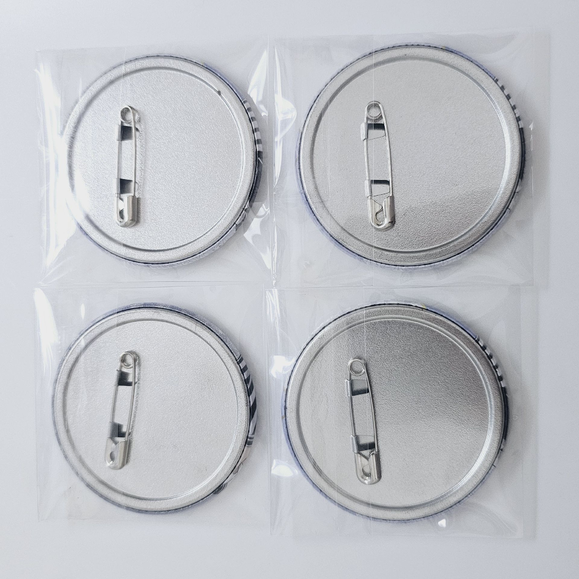 伊黑小芭內 南嘉堂貓耳徽章