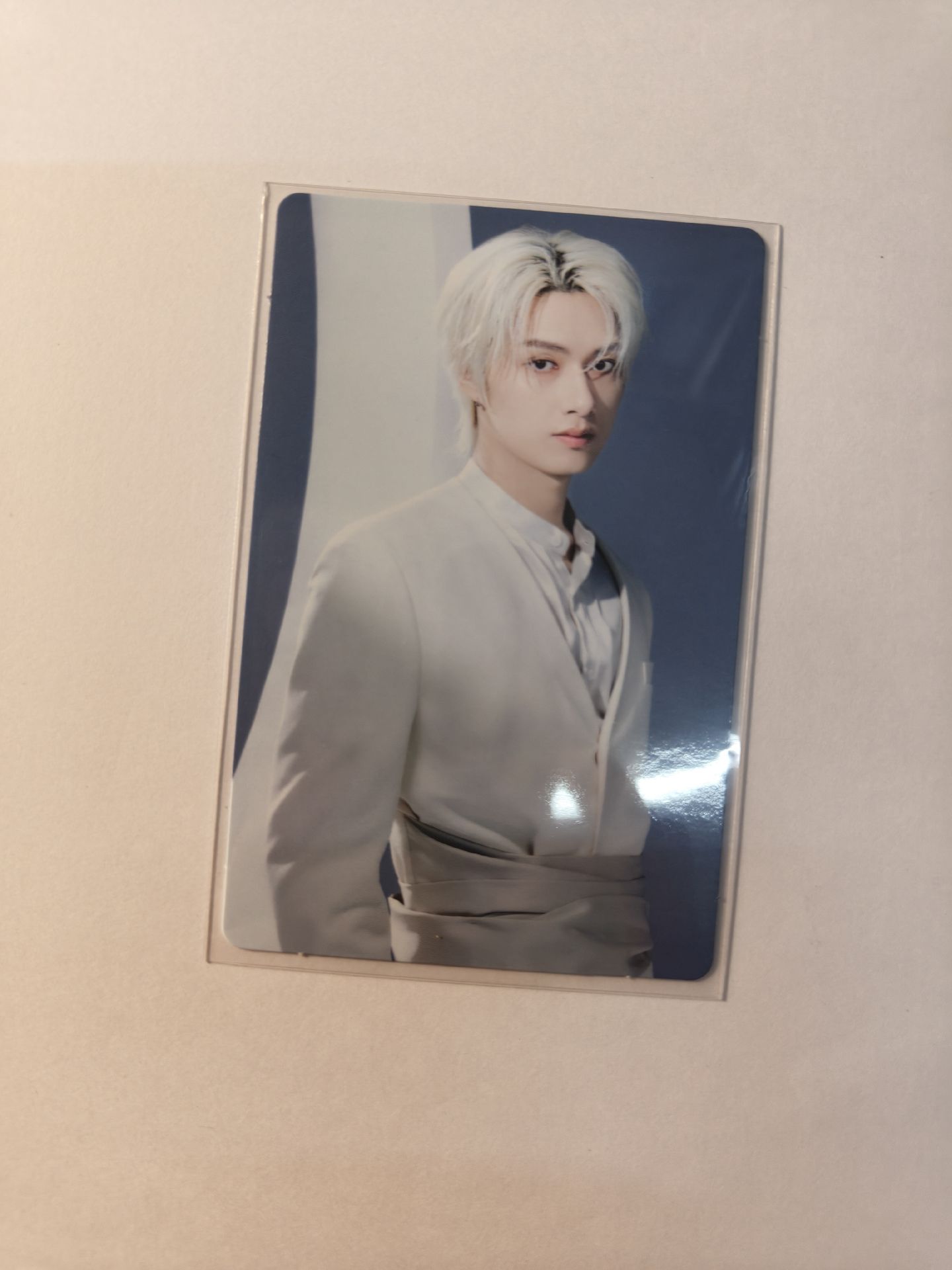 或許你在找白髮美男子🤍