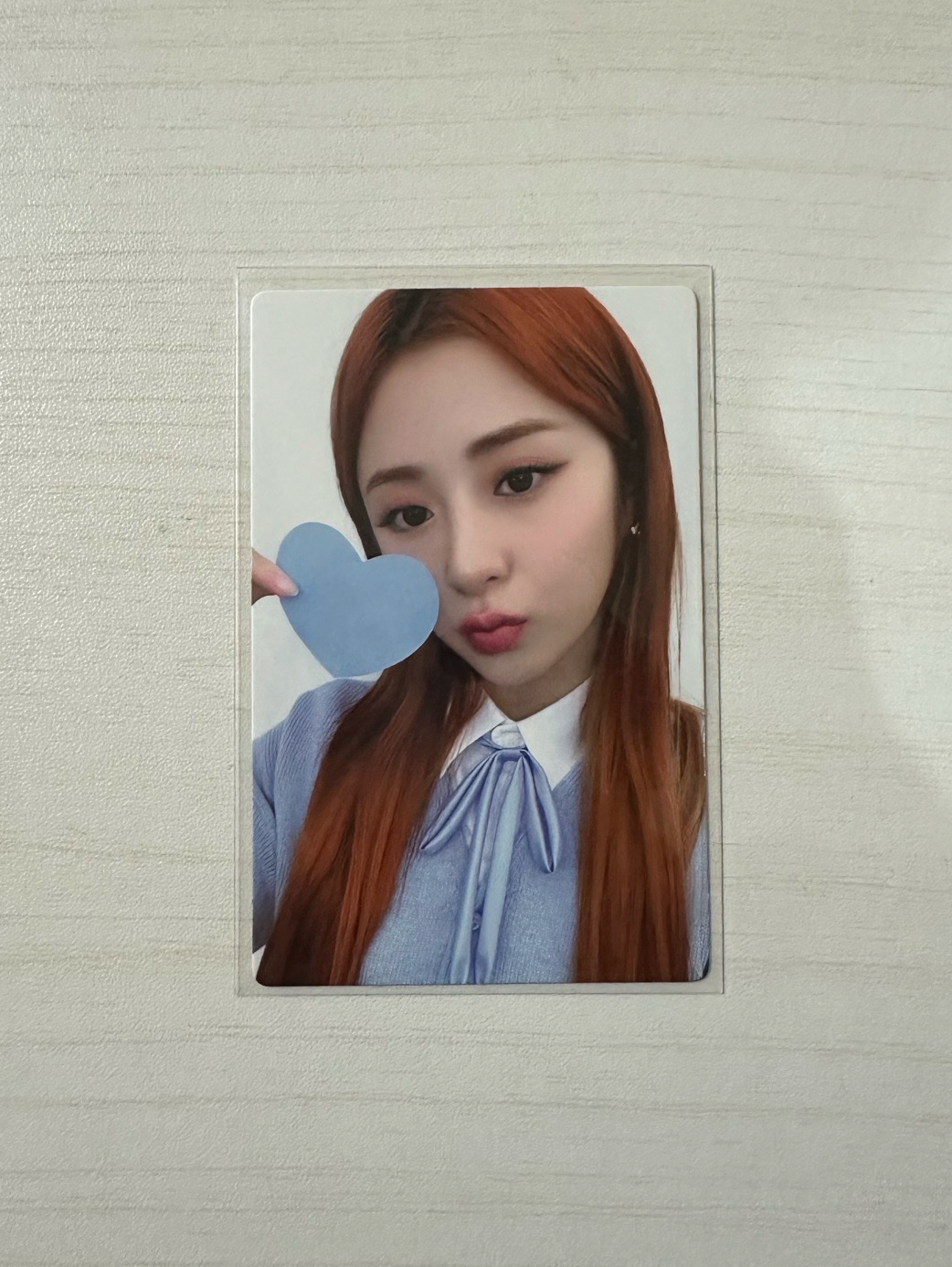 LE SSERAFIM 拿心允真