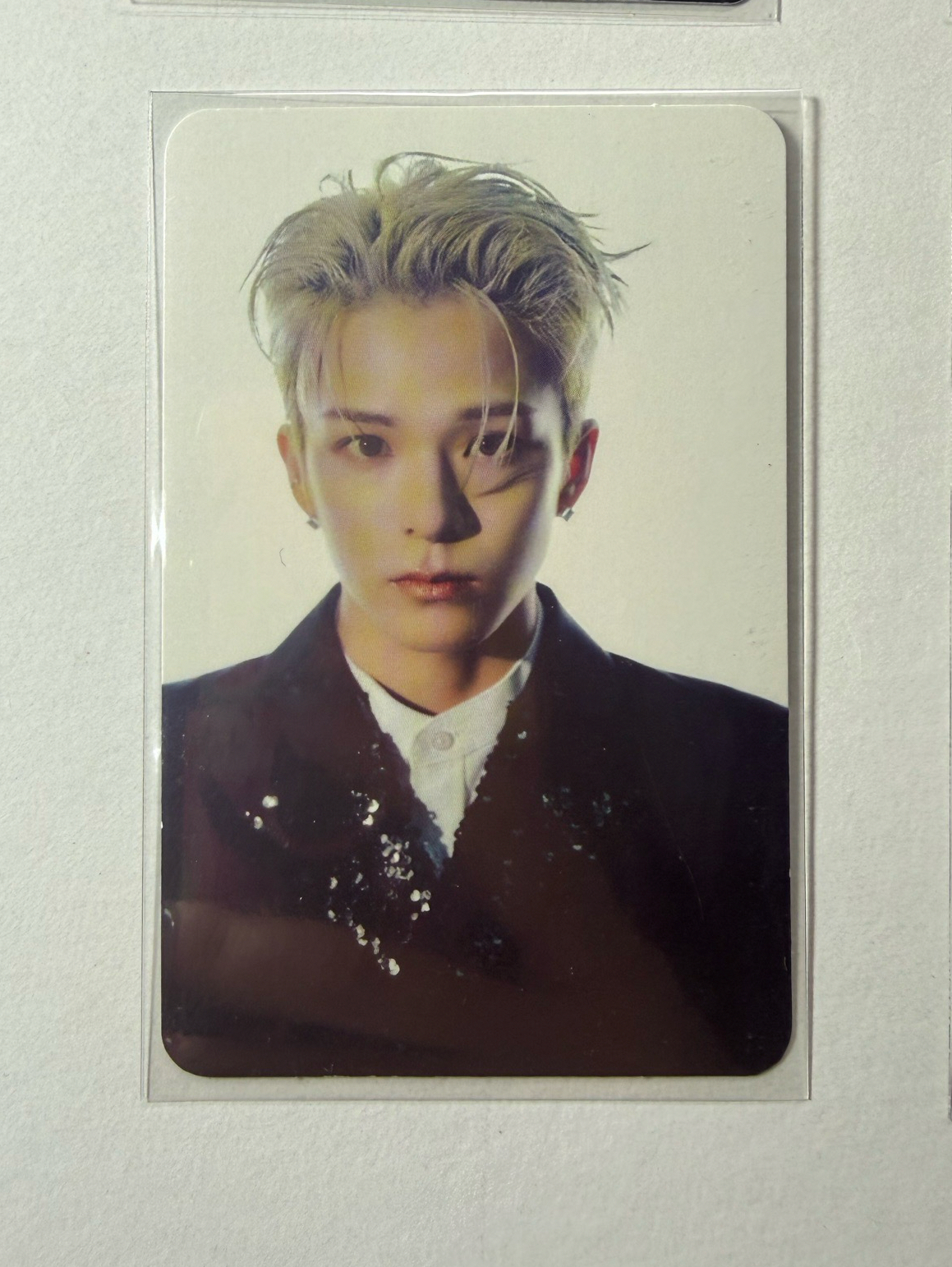 放大版證件照！