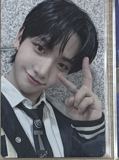 HOW? wvs 末場 簽售卡 