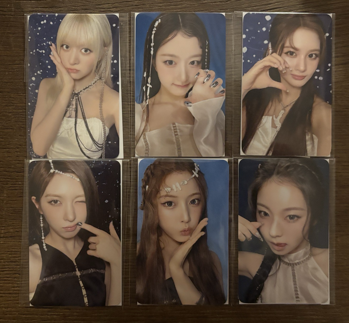 線上滿額卡 NMIXX 全員一套