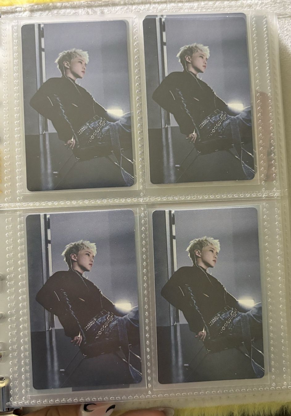 榮小盤 ఇ ◝‿◜ ఇ 