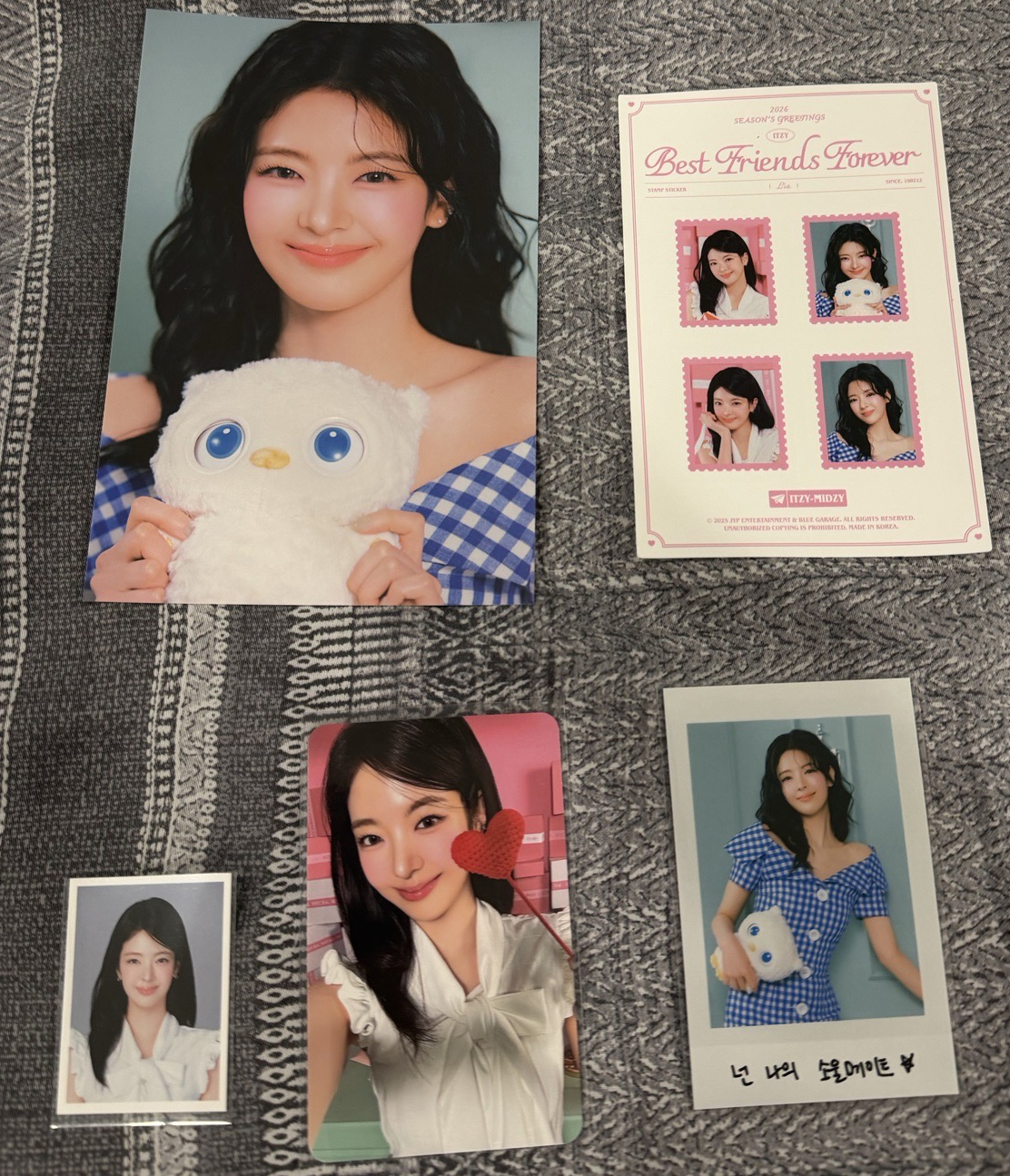 Lia 26年曆固配set