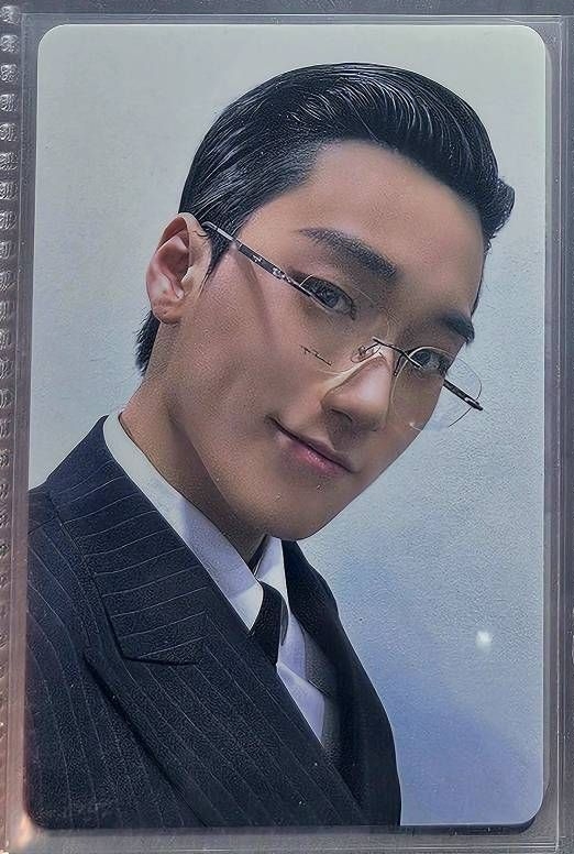 像斯文敗類的反差傘