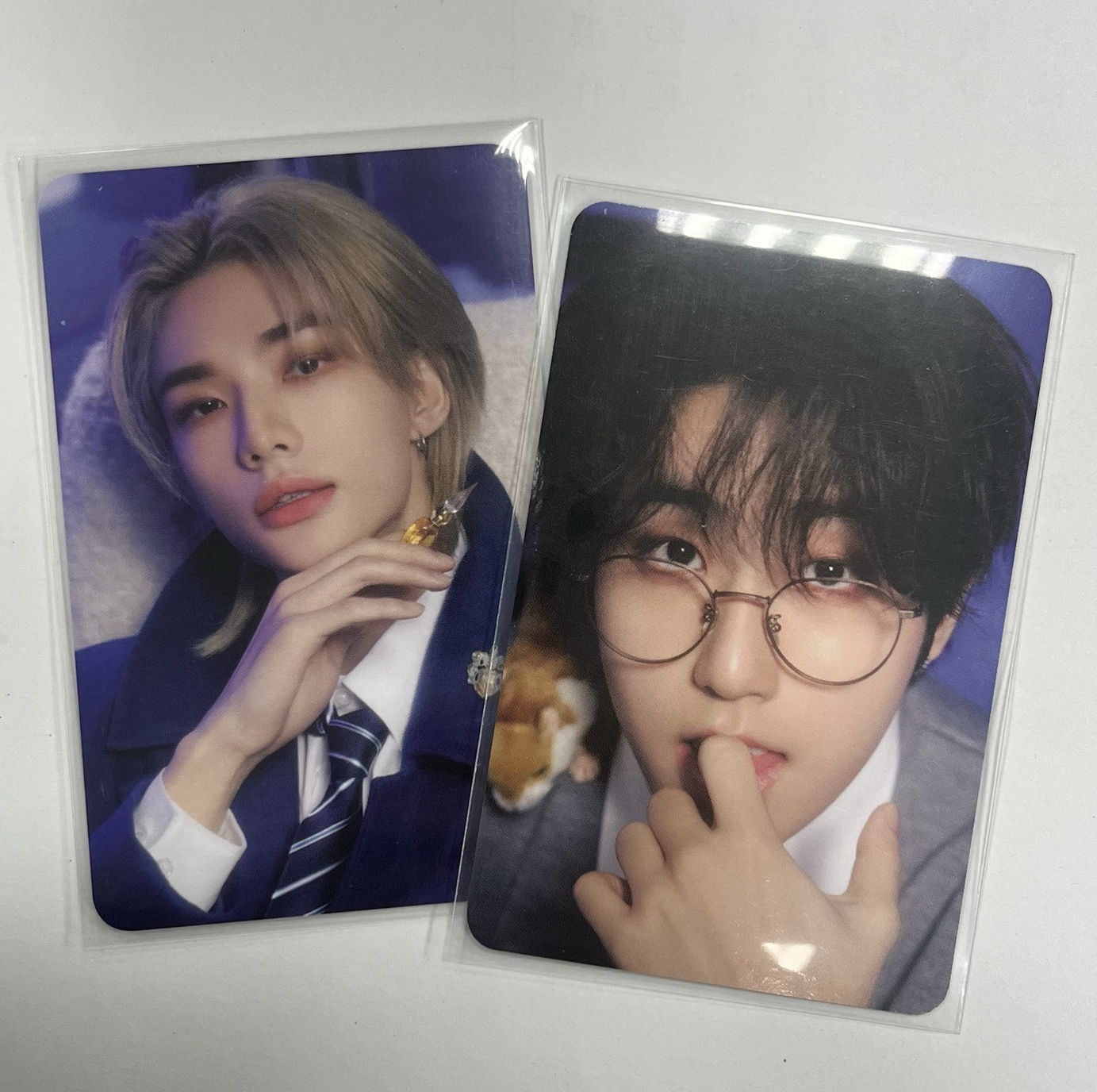 手手以定要伸上來