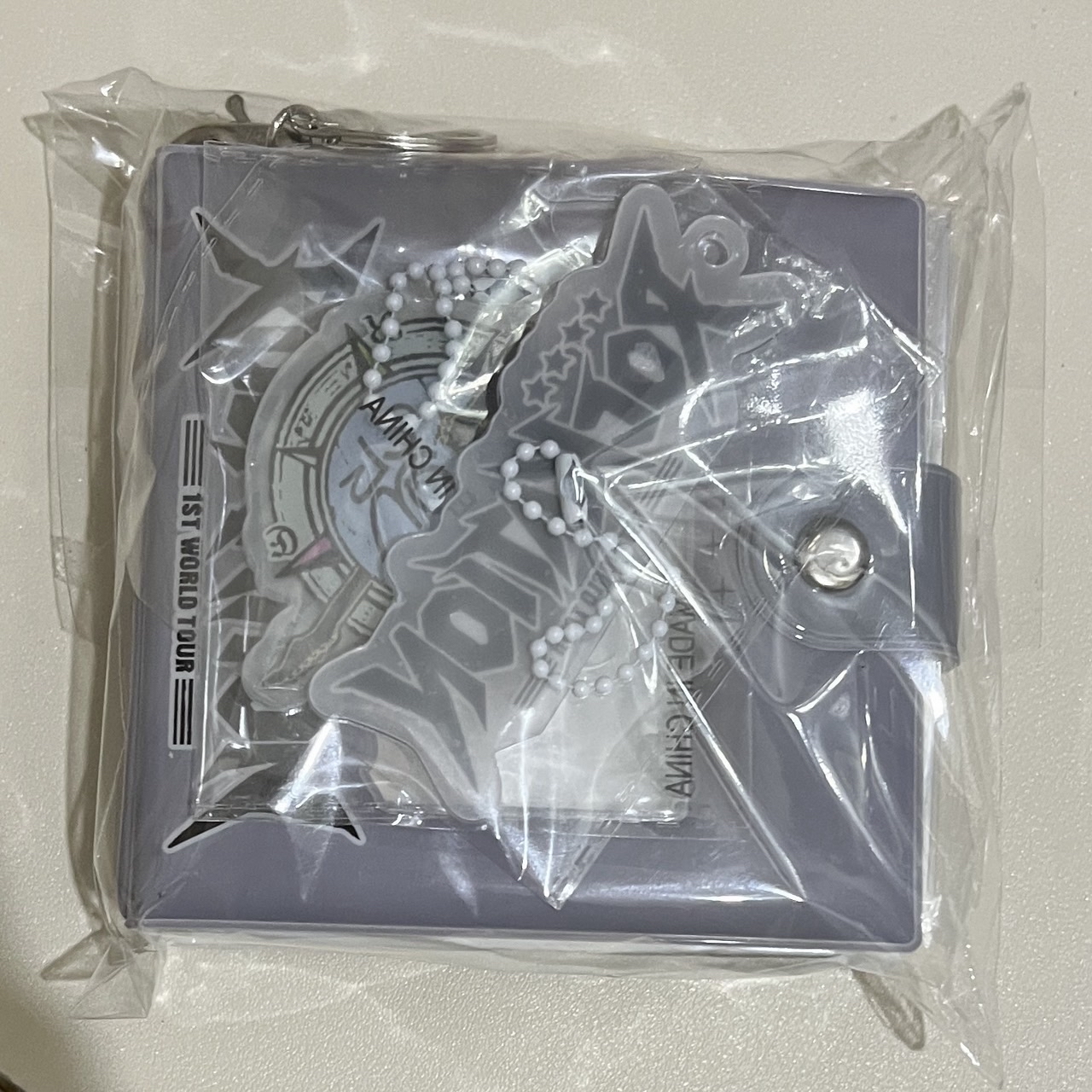 QWER 世巡周邊 卡冊未拆