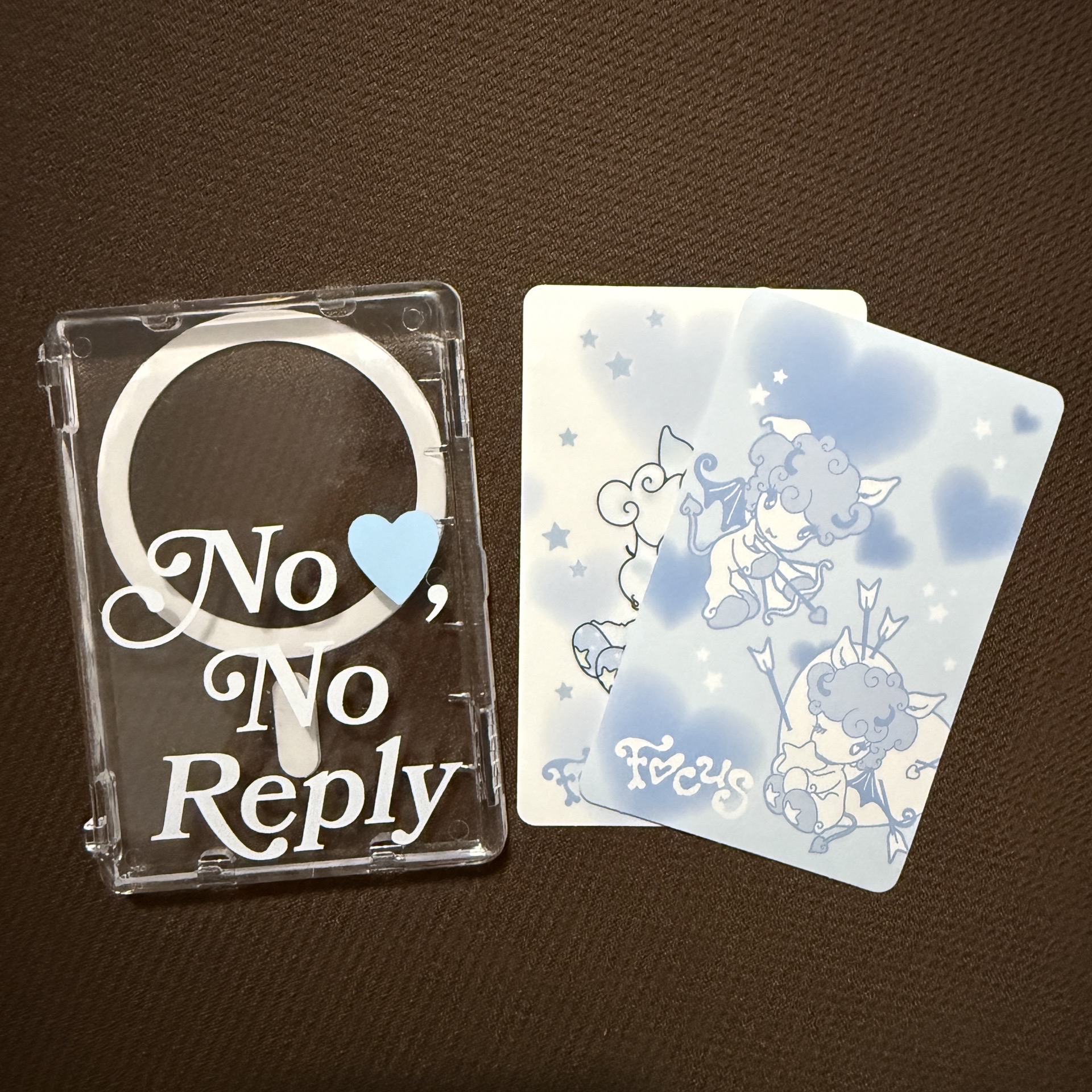 Hearts2Hearts FOCUS 磁吸卡夾