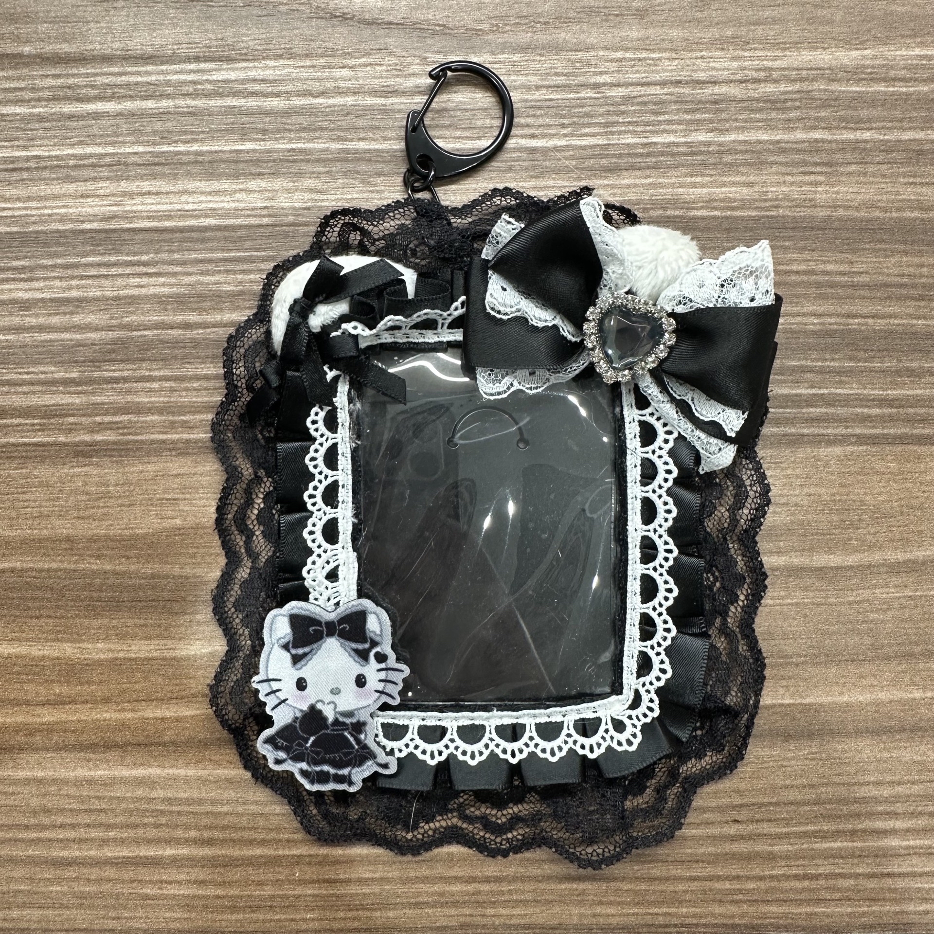 hello kitty 哥德卡套（非全新商品）