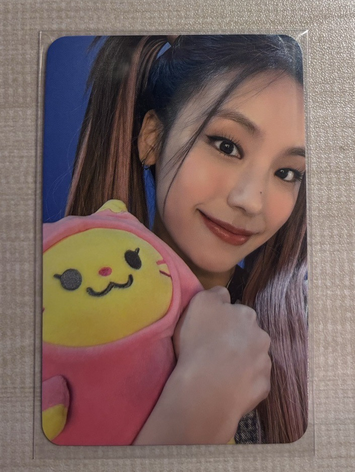 ITZY Yeji CHECKMATE tou 3.0 簽售卡 