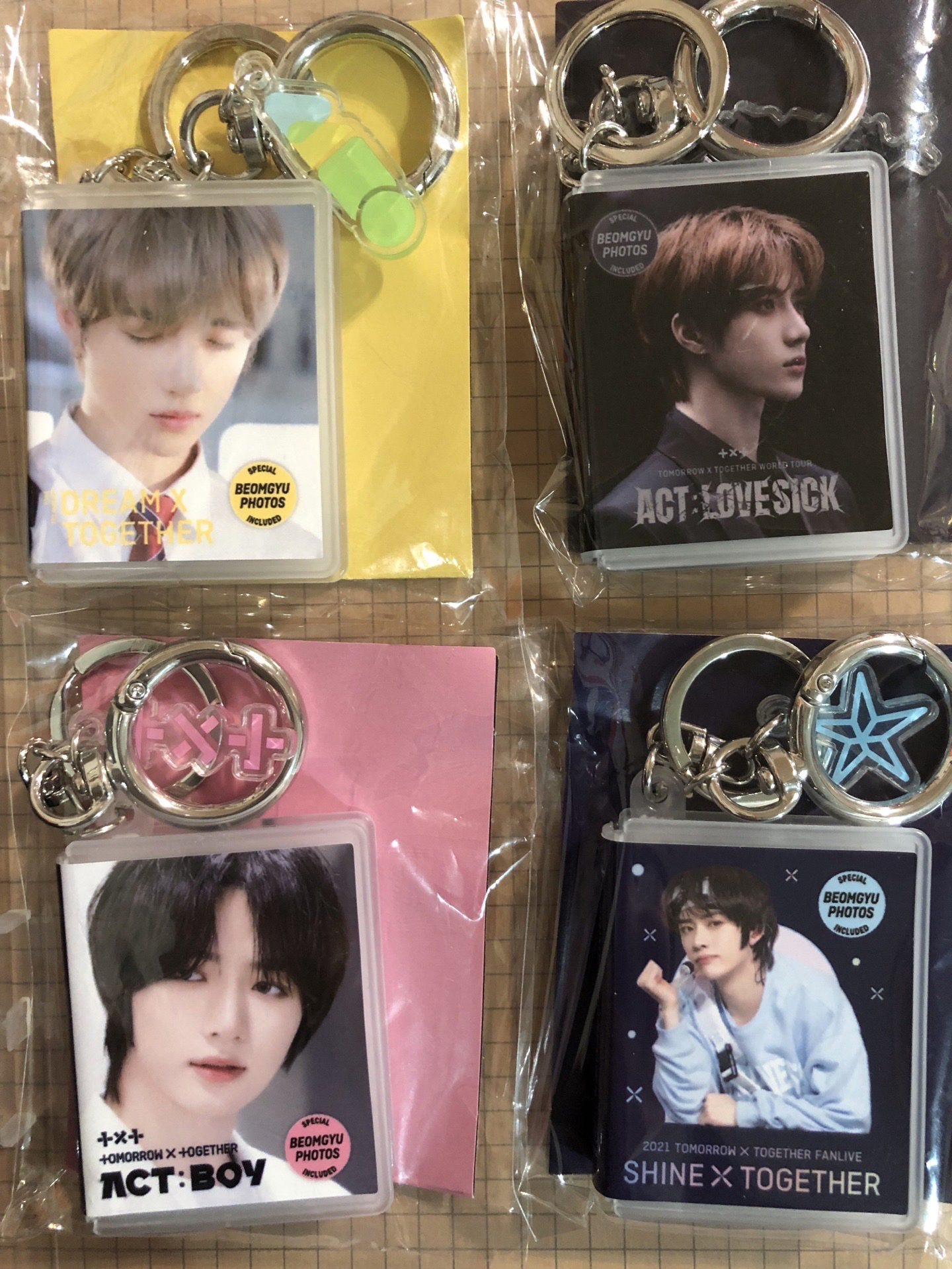 杋圭MOA CON全系列扭蛋 贈皇冠紙花