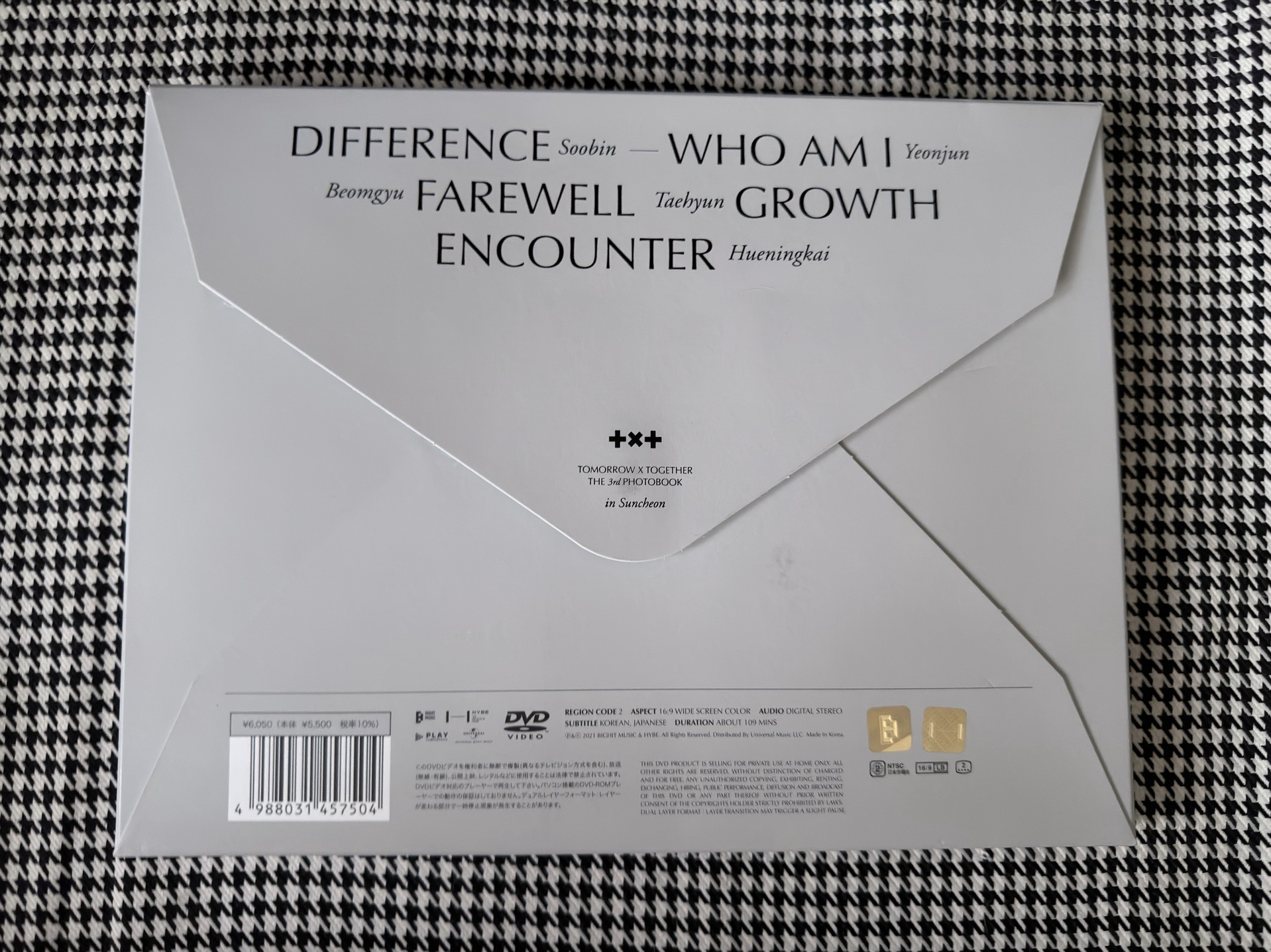 (現貨）TXT THE 3RD PHOTOBOOK H:OUR in Suncheon