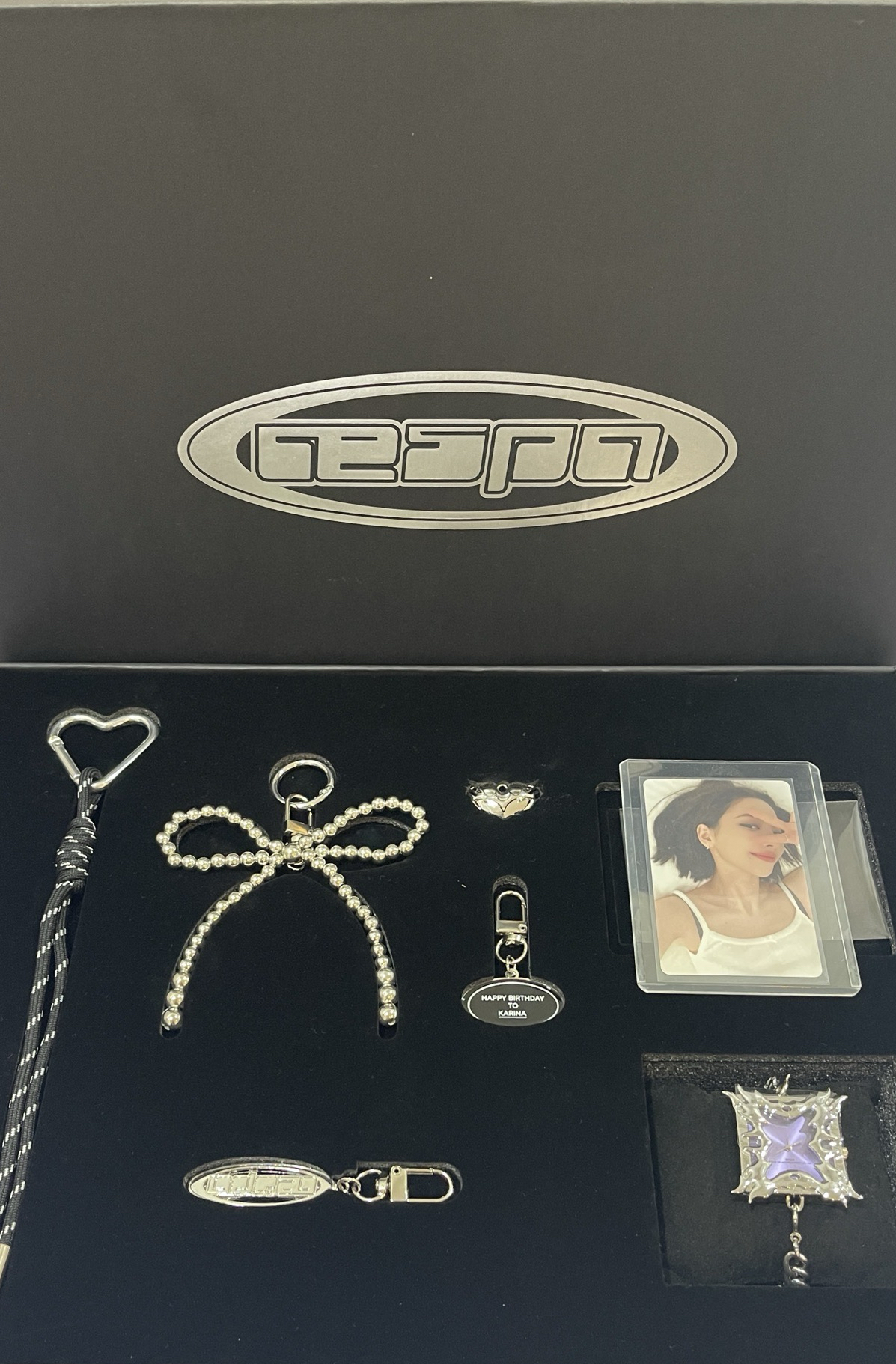 KARINA生日禮盒