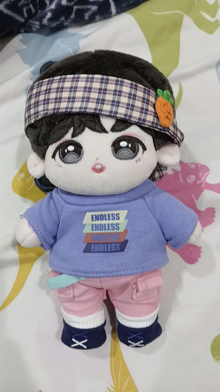 賀峻霖1.0棉花娃娃