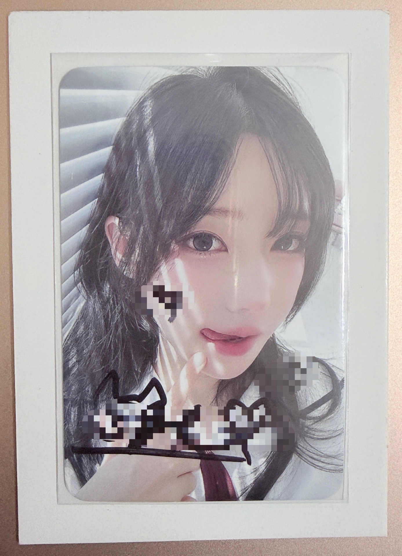 QWER Dmm 校服吐舌塔