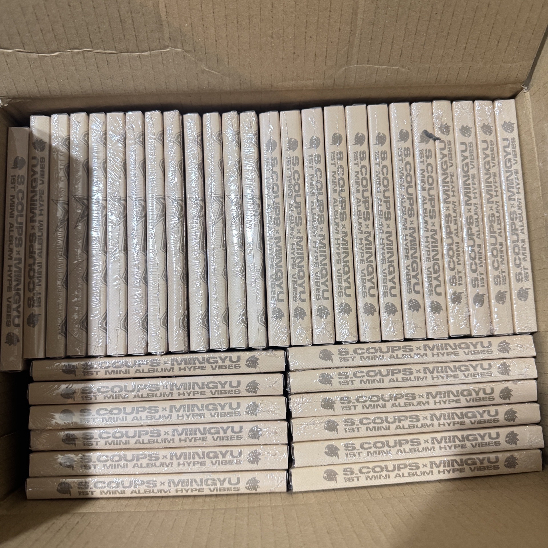 全新未拆 CxM HYPE VIBES Compact專