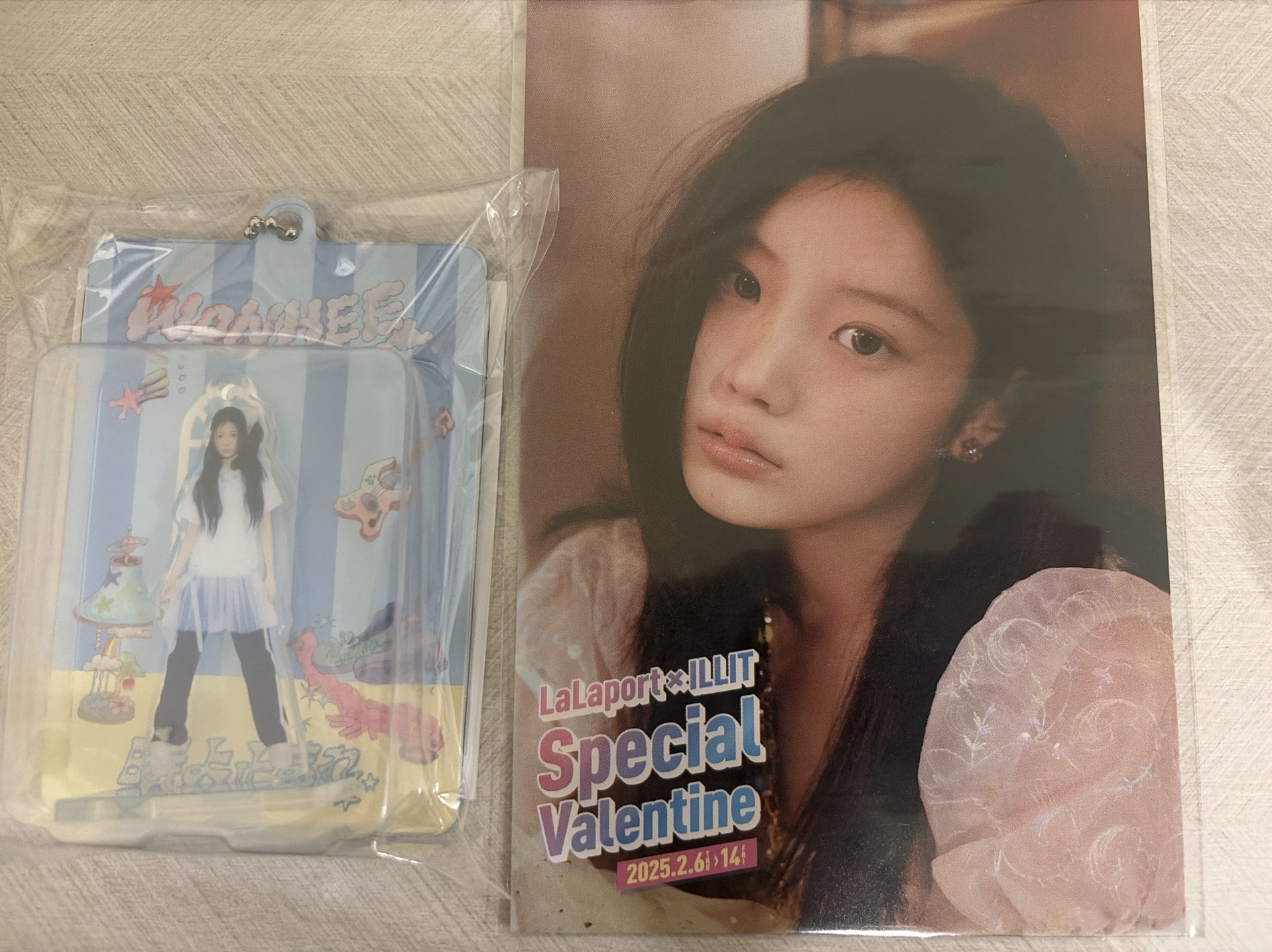 Illit 沅禧 立牌 明信片 一組