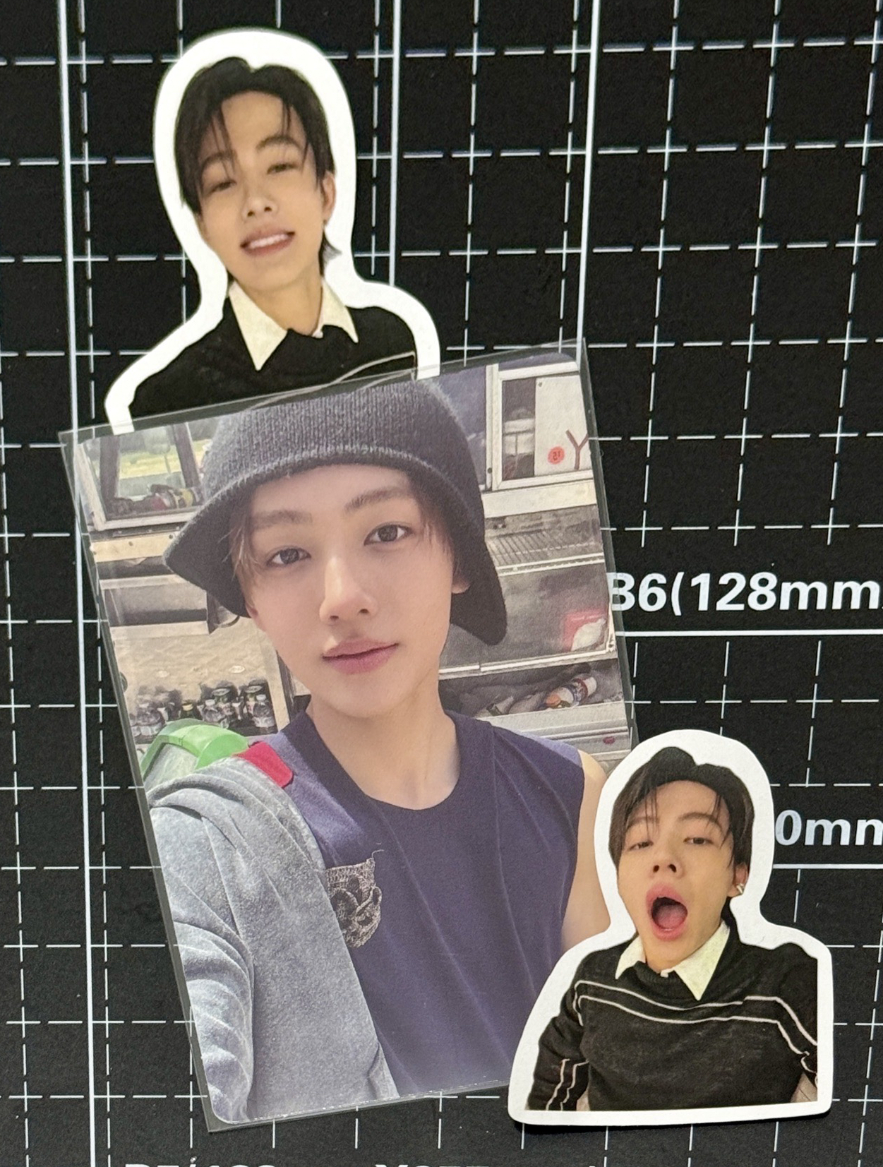 16歲玹 現貨飛機盒無酸卡套免包手